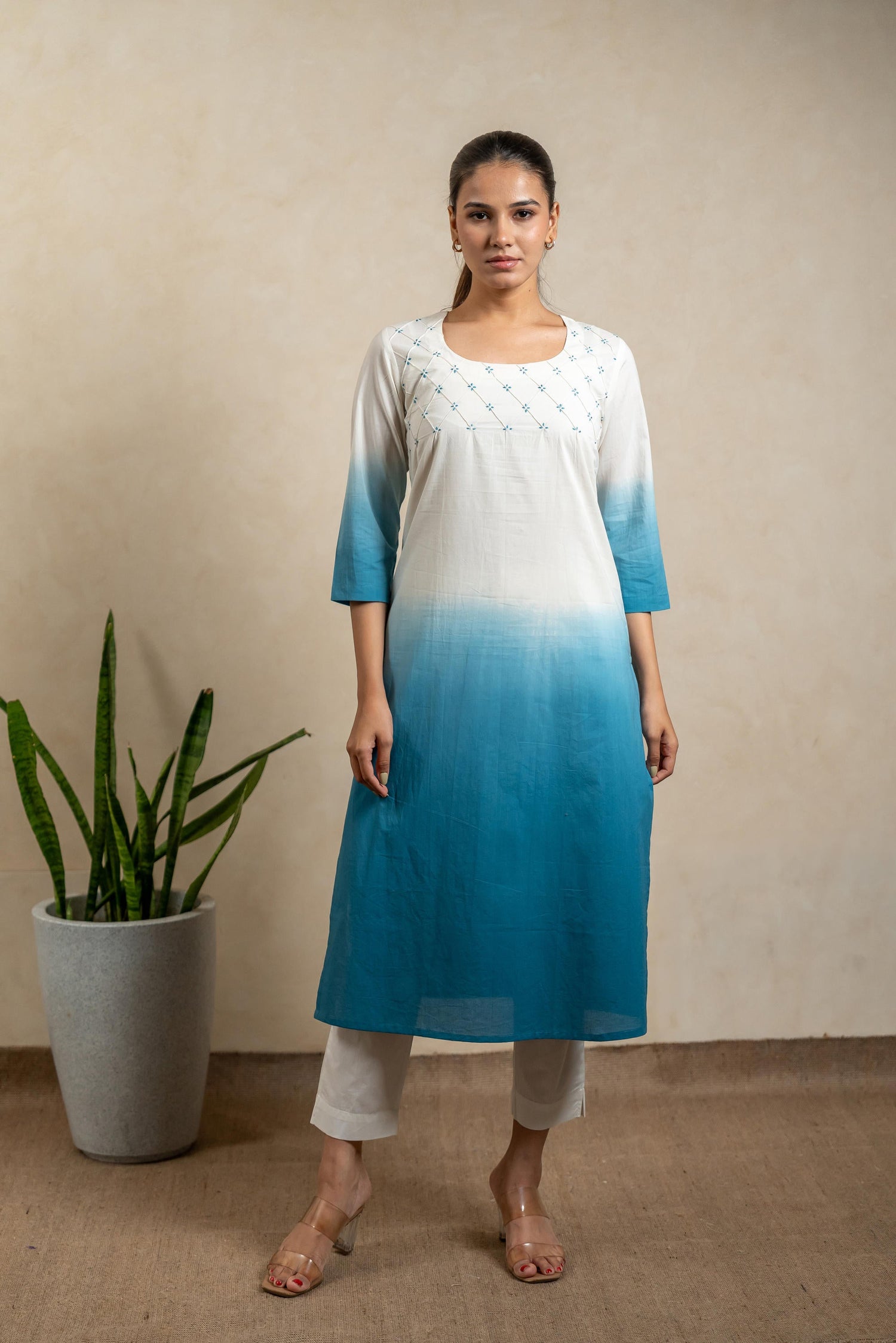 Aabha Turquoise Blue Tie-Dye Cotton Kurta | Ray-ethnic