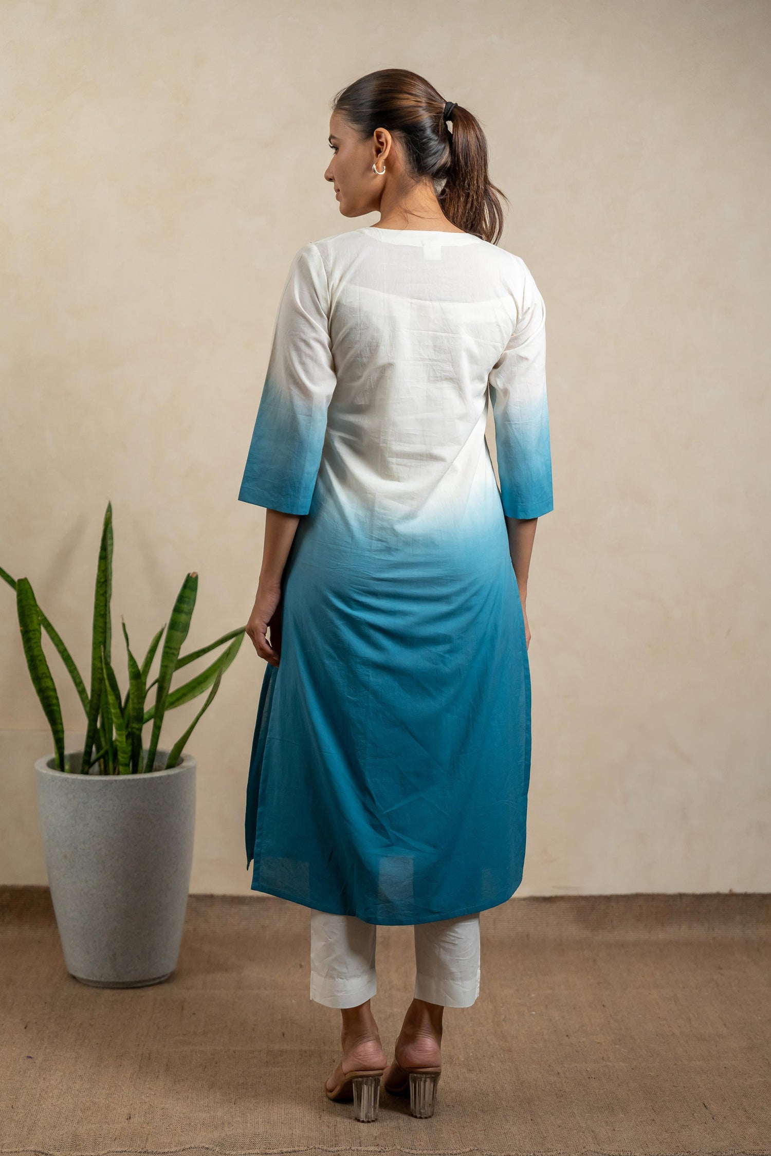 Aabha Turquoise Blue Tie-Dye Cotton Kurta | Ray-ethnic