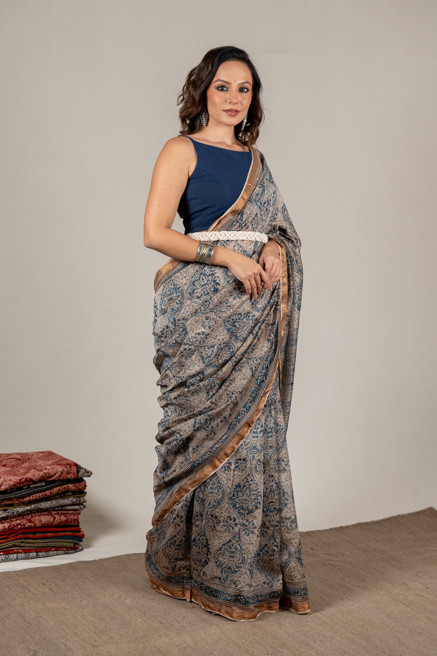 Mul Chanderi Kalamkari Block Printed Saree in Beige Indigo – Sama