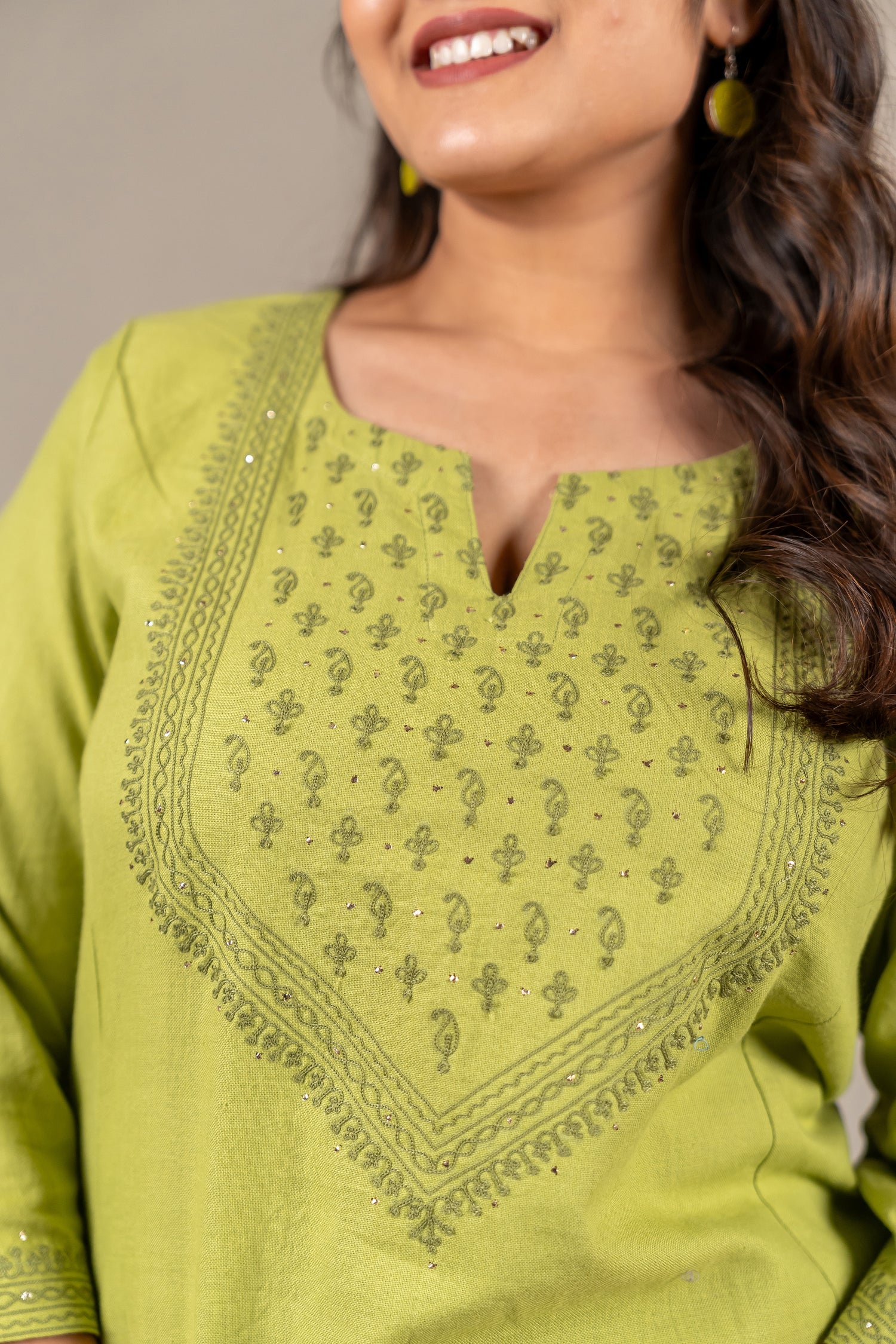 Light Green Ari Embroidered Kurta Set – Sutra