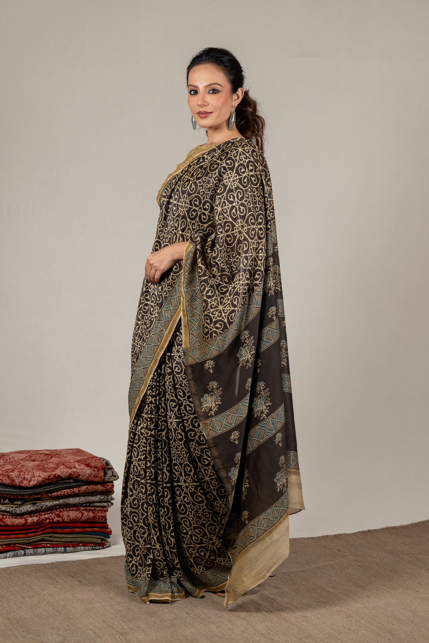 Chanderi Ajrakh Hand Block Printed Saree in Midnight Black – Sama