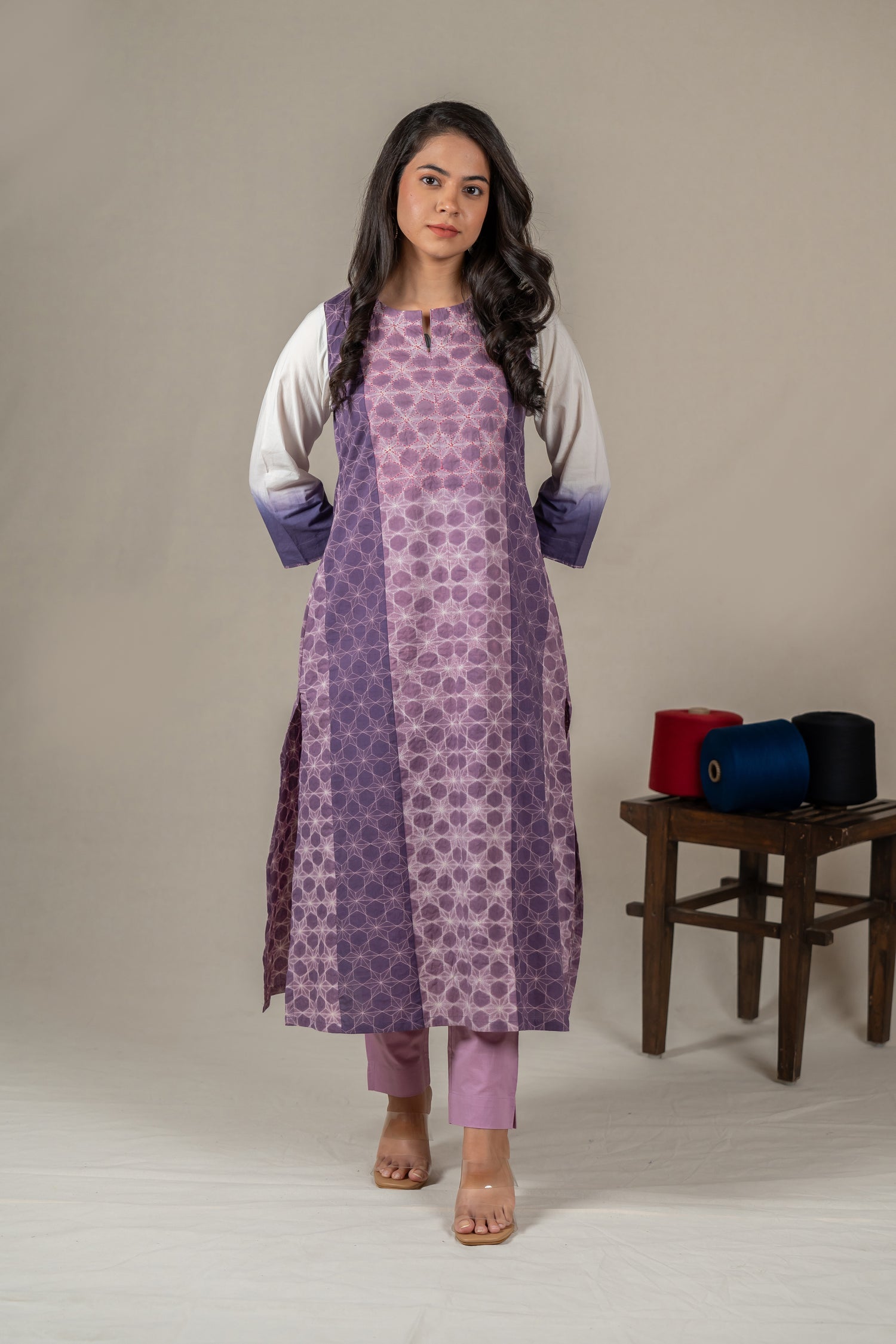 Hand-Embroidered Lavender Mul Cotton Shibori Kurta – Amevara