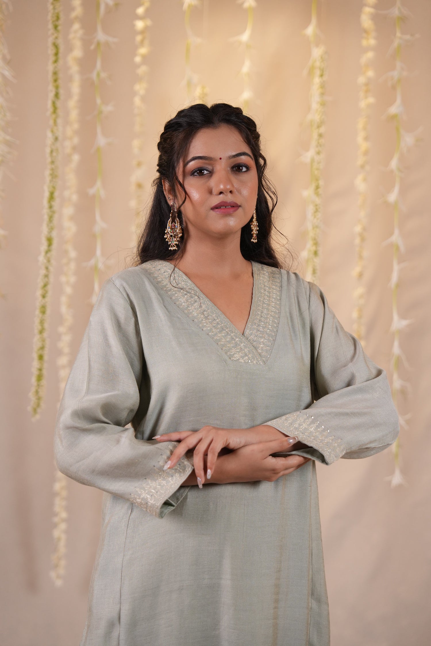 Ek Dor Grey Striped Tissue Silk Kurta Set with Machine Embroidery – Set of Three