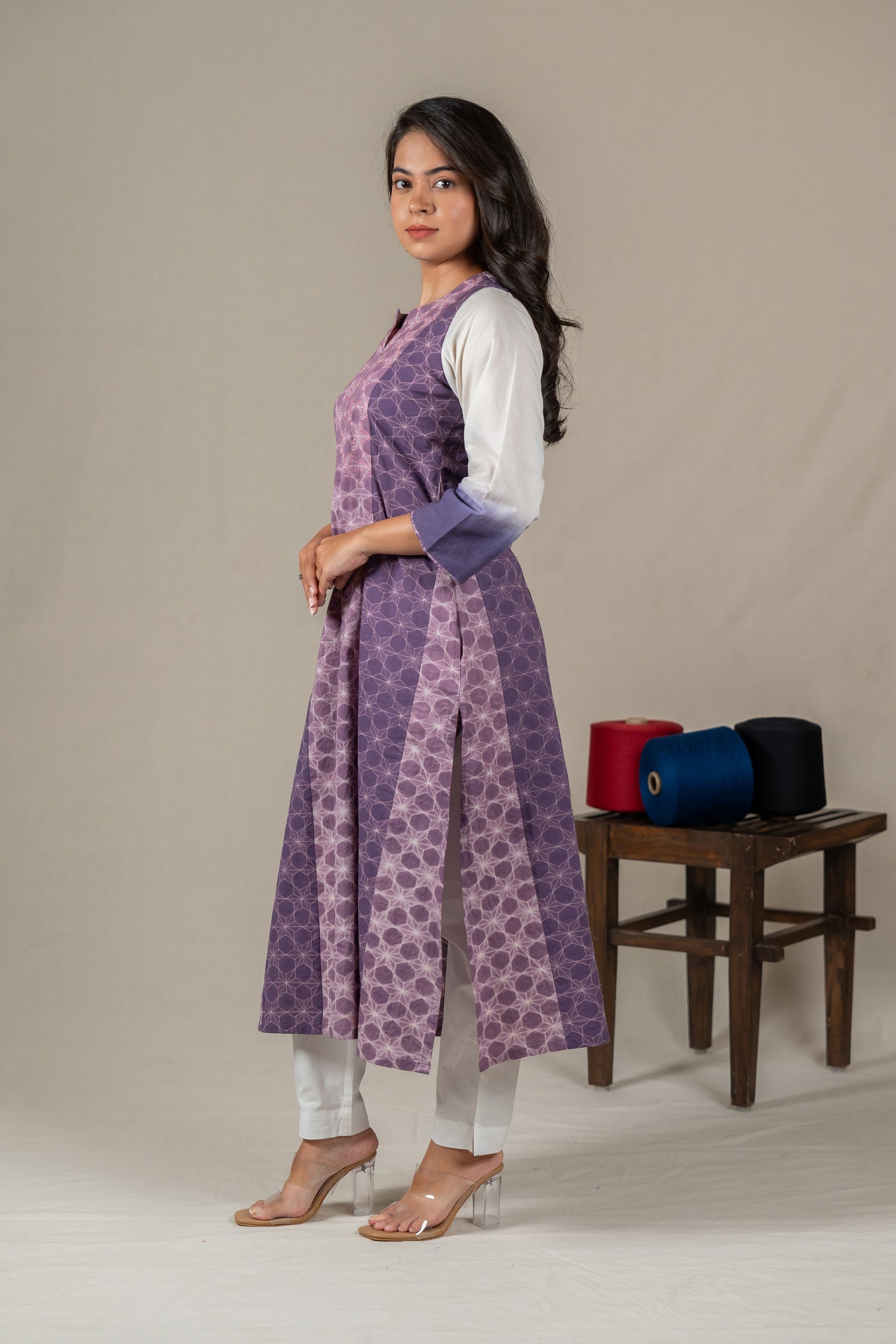 Hand-Embroidered Lavender Mul Cotton Shibori Kurta – Amevara