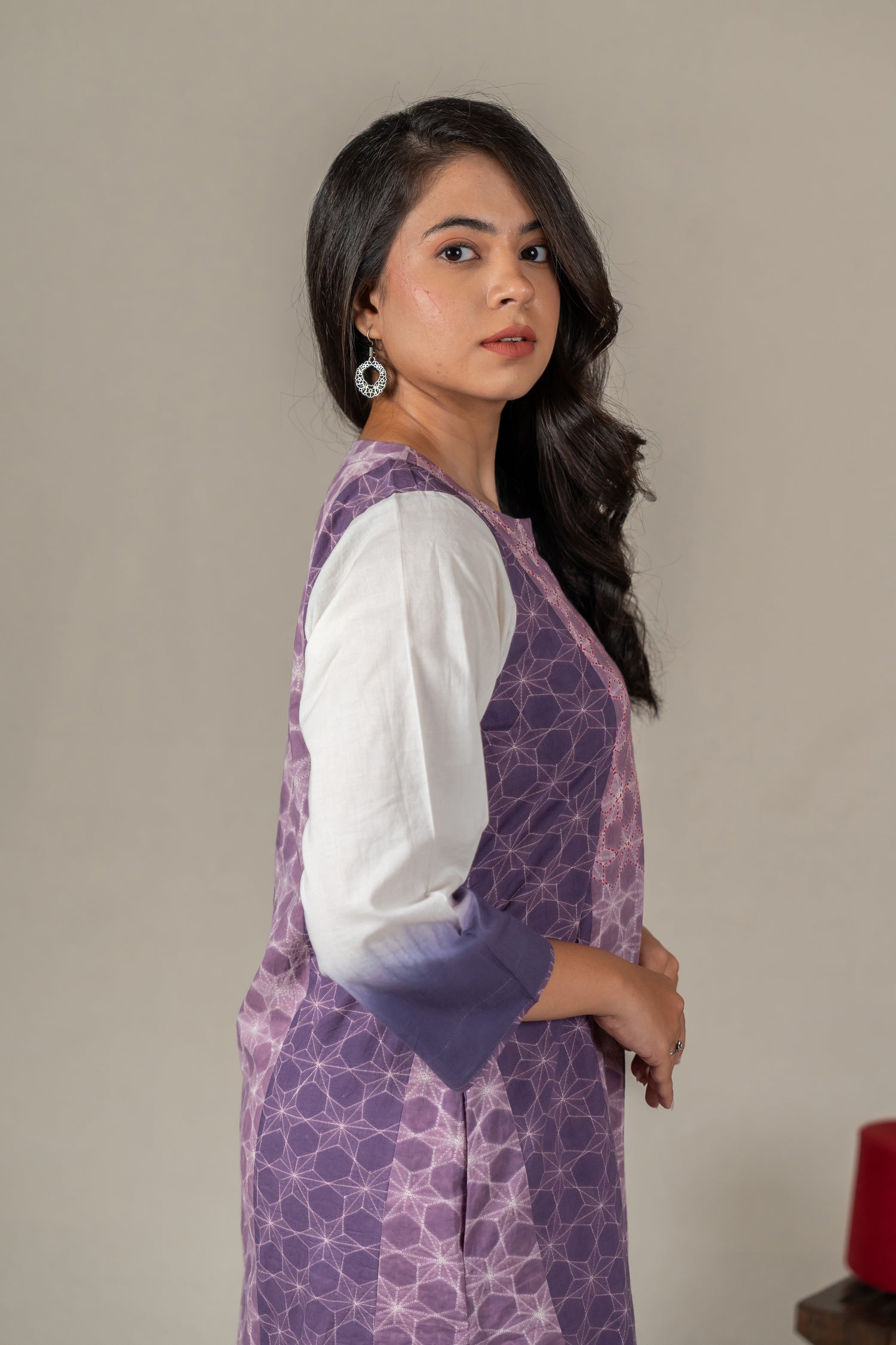 Hand-Embroidered Lavender Mul Cotton Shibori Kurta – Amevara