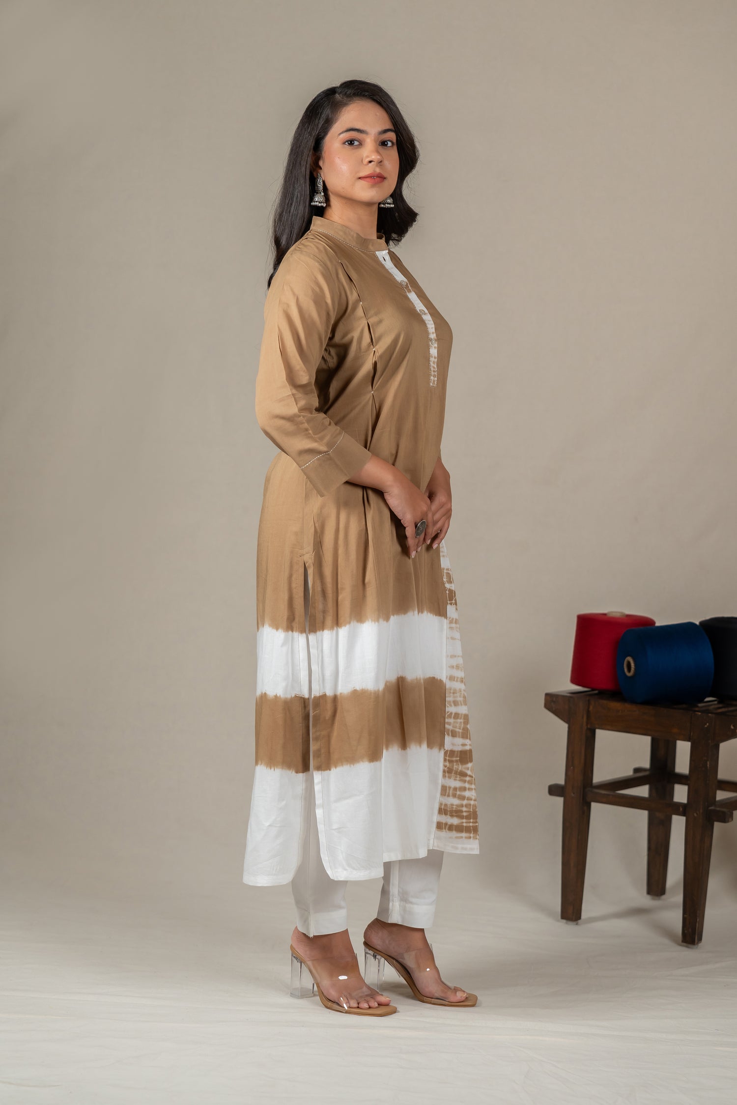 Hand-Embroidered Dark Beige Mul Cotton Shibori Kurta – Amevara