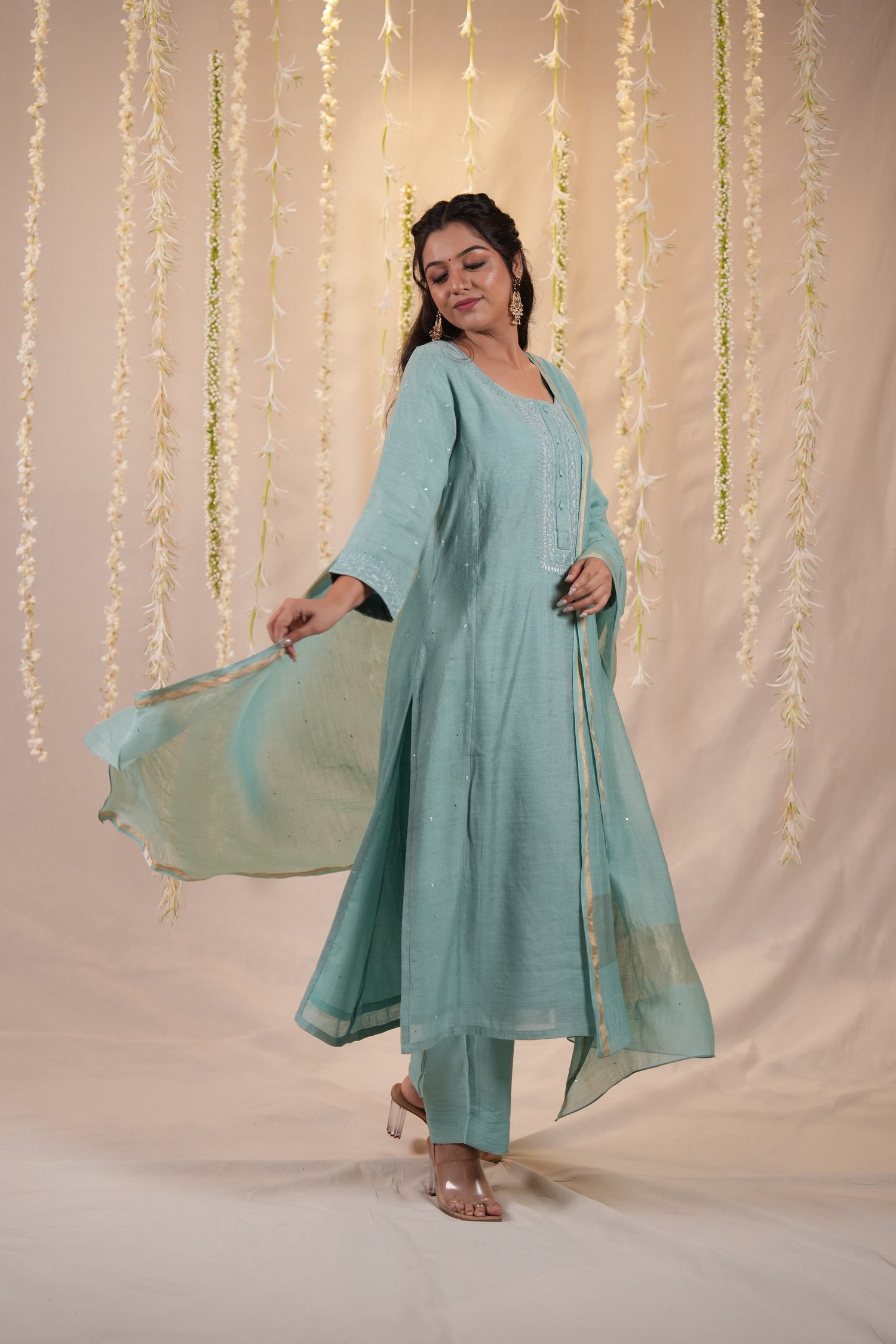 Ek Dor Sea Green Striped Tissue Silk Kurta Set– Set of Three