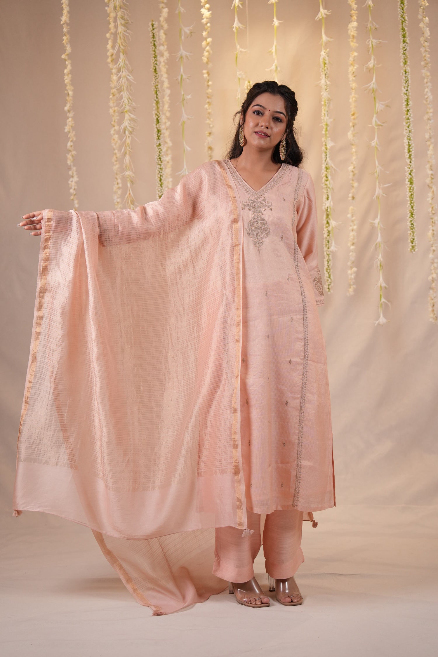 Ek Dor Embroidered Striped Tissue Silk Kurta Set with Dupatta - Set of Three