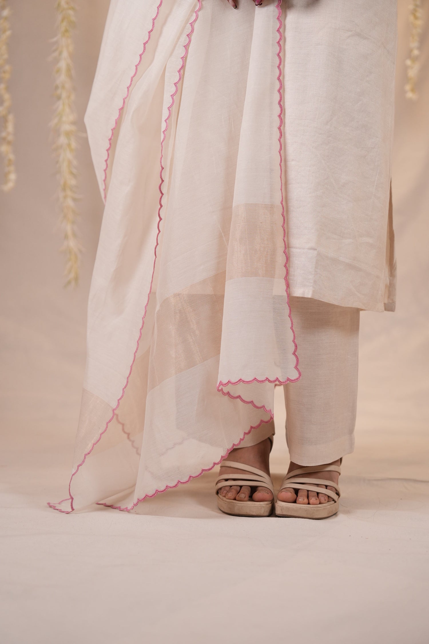 Ek Dor Machine Embroidered Striped Tissue Silk Kurta Set with Dupatta