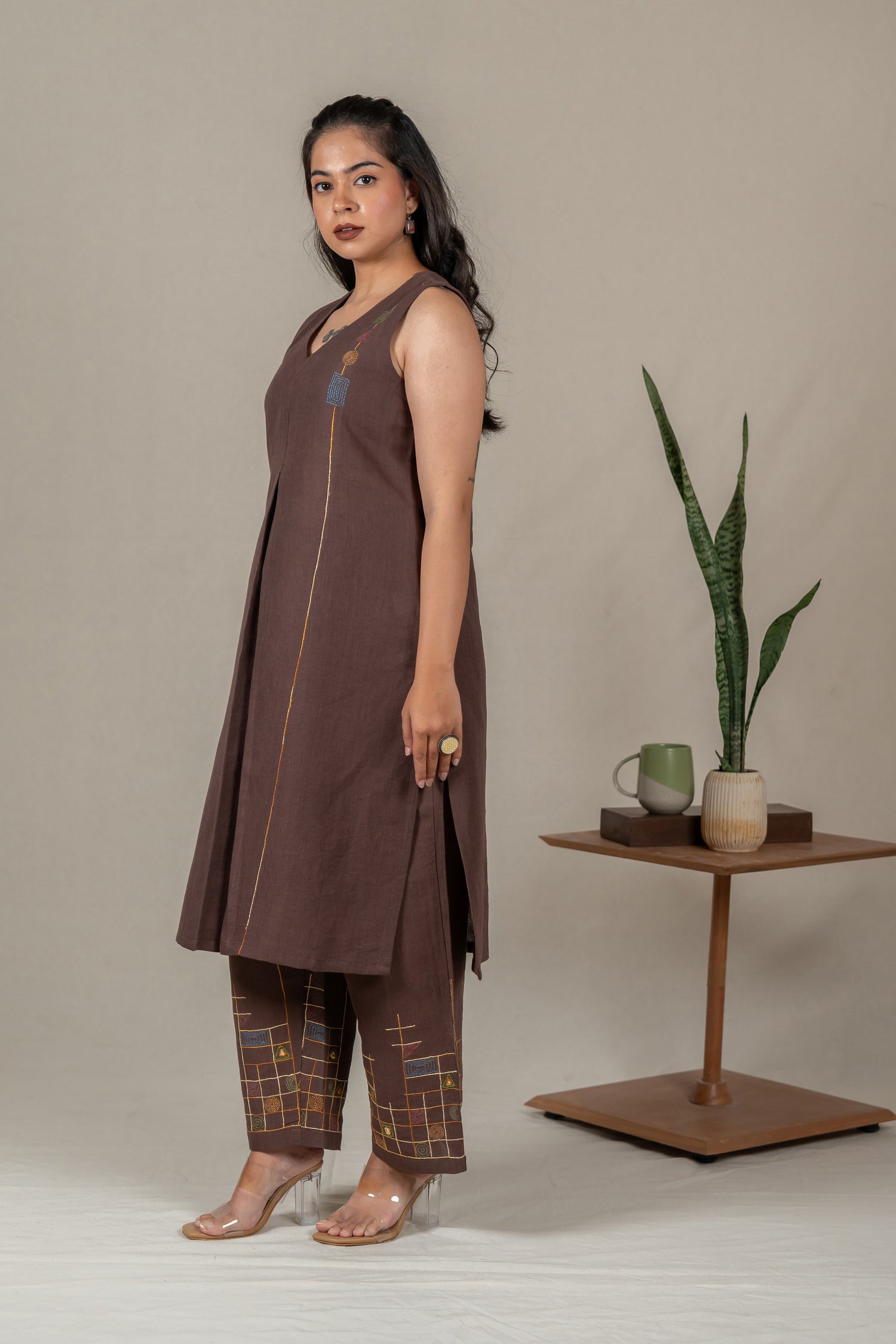 Brown Sleeveless Hand Embroidered Handloom Cotton A-Line Kurta Set with Cotton Pants – Suchi
