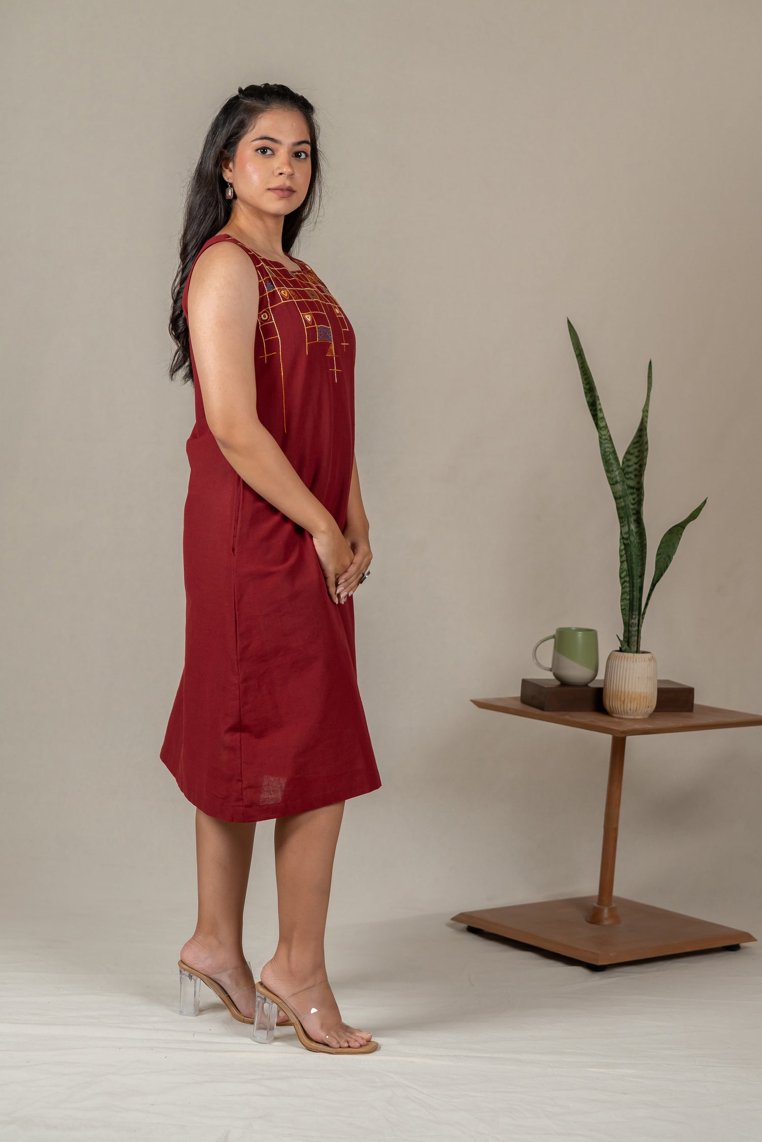 Sleeveless Cotton A-Line Dress with Mirror Work in Maroon – Suchi