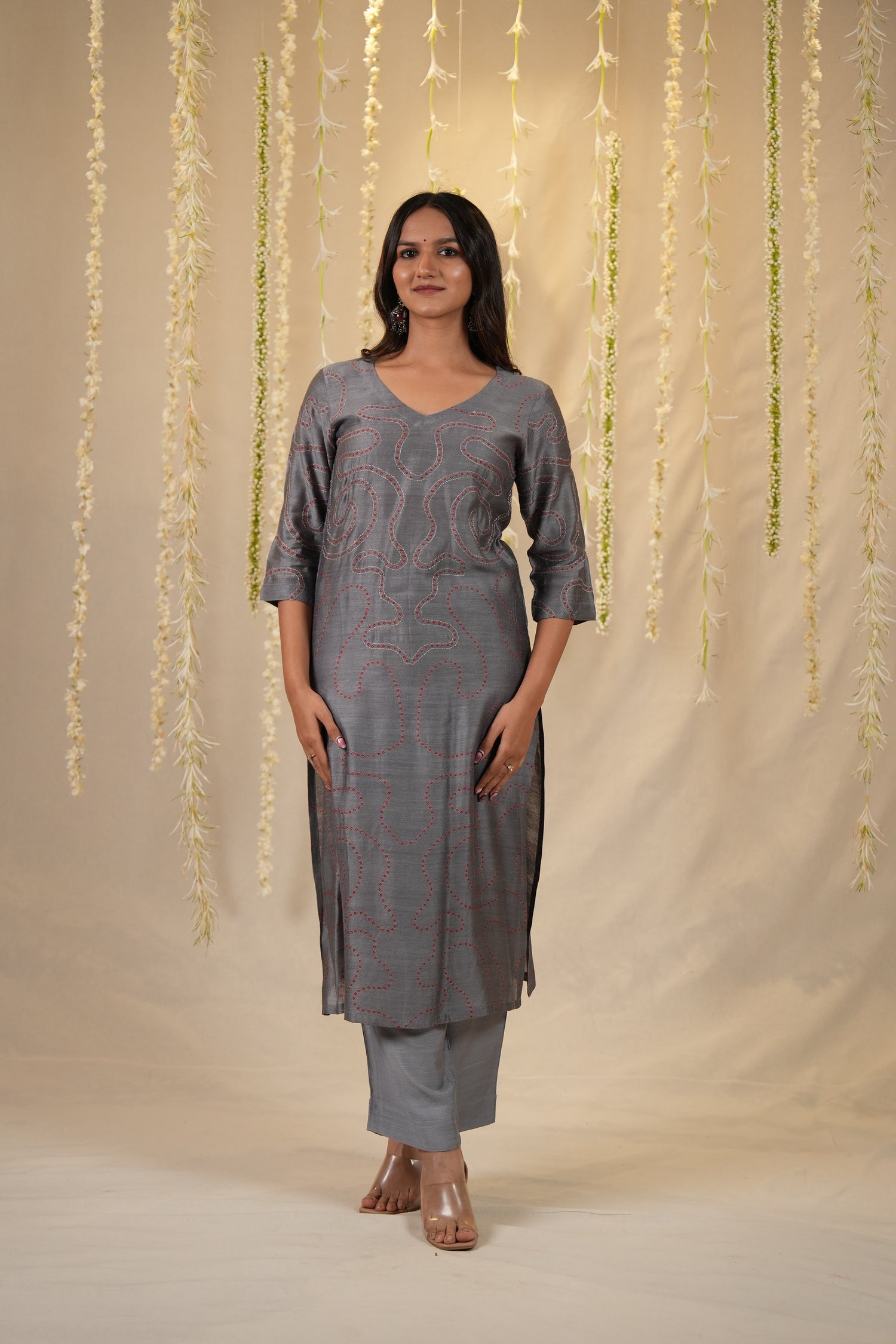Ek Dor Grey Muga Silk Bandhani Set of Two