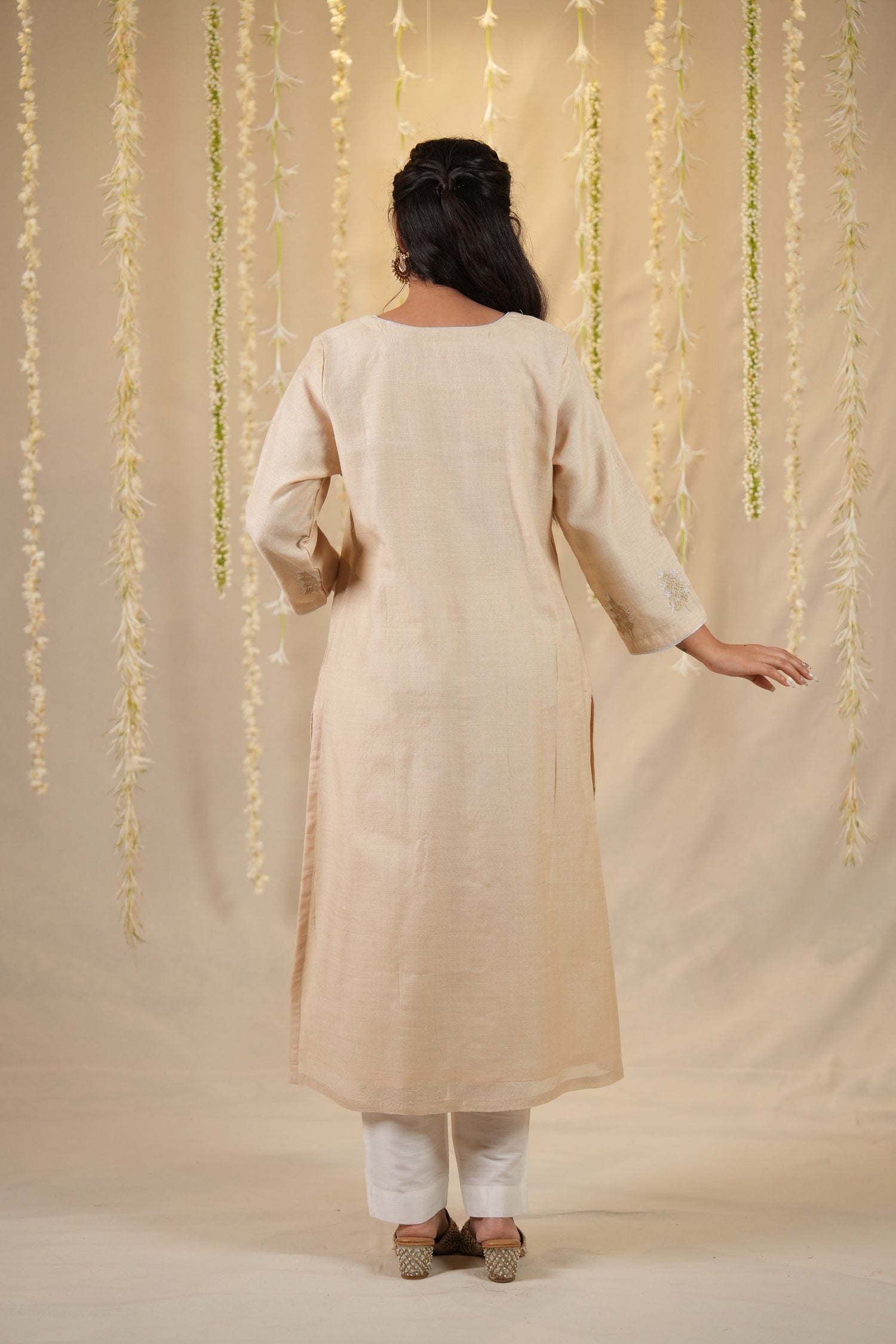 Ek Dor Cream Muga Silk Kurta with Machine Embroidery