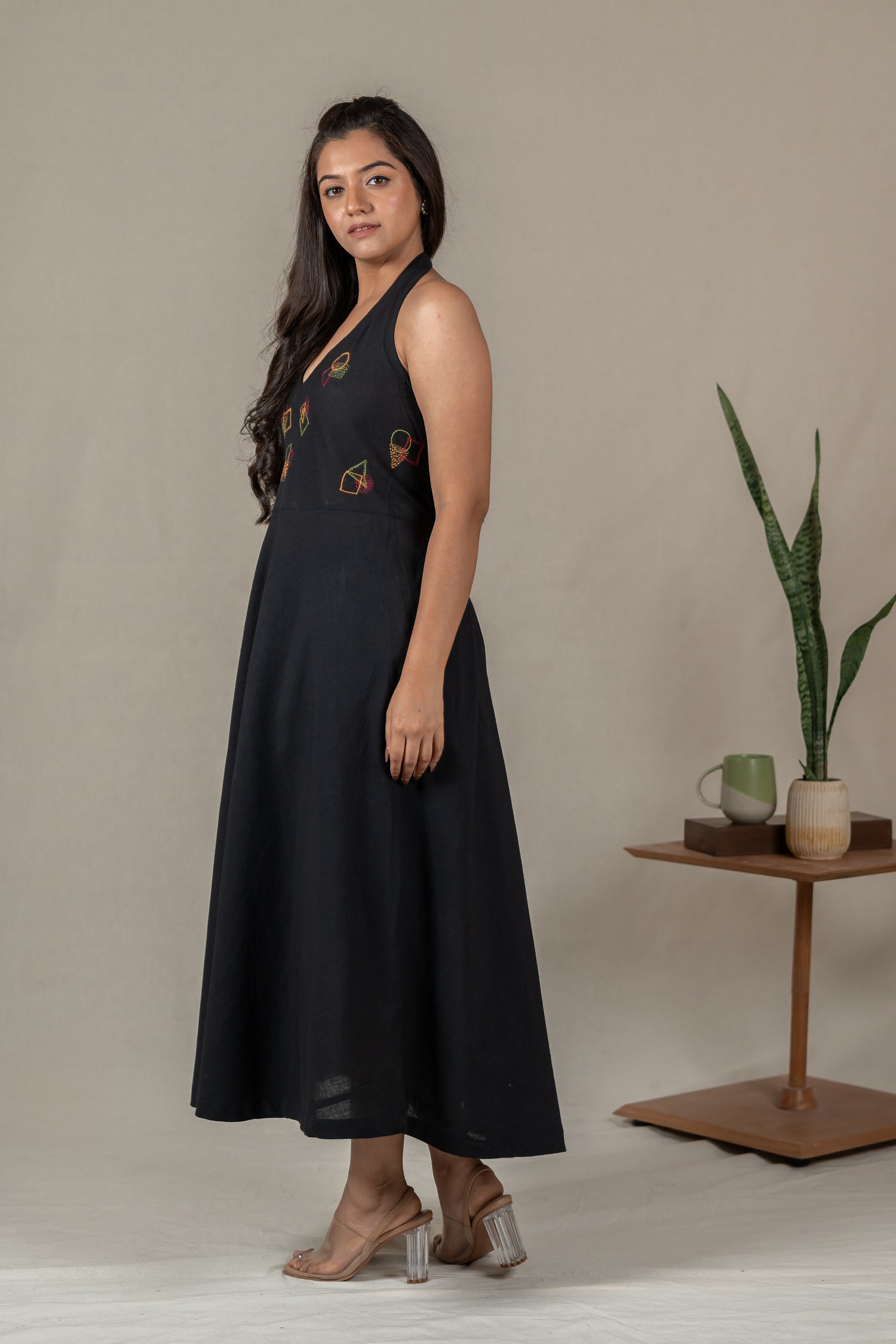 Hand Embroidered Handloom Cotton Halter-Neck Dress in Black – Suchi