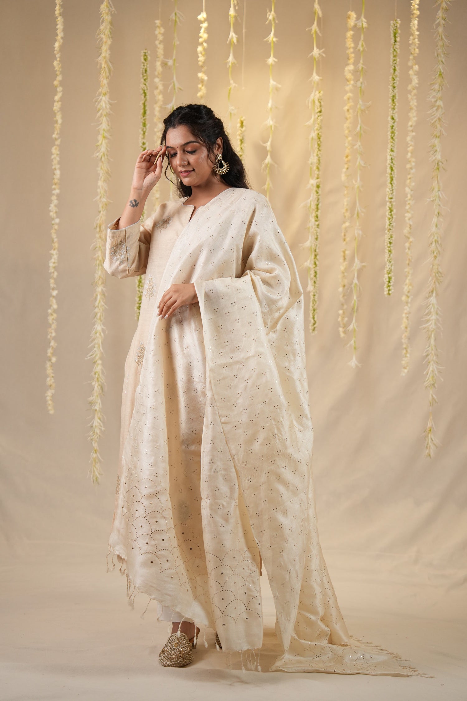 Ek Dor Cream Muga Silk Kurta with Machine Embroidery