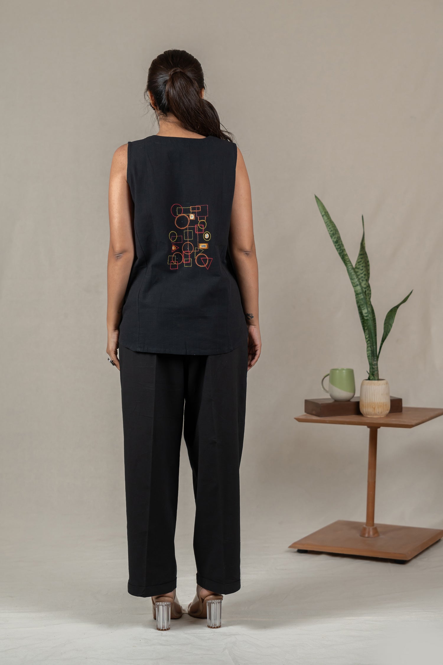 Sleeveless Hand Embroidered Handloom Cotton Vest in Black – Suchi