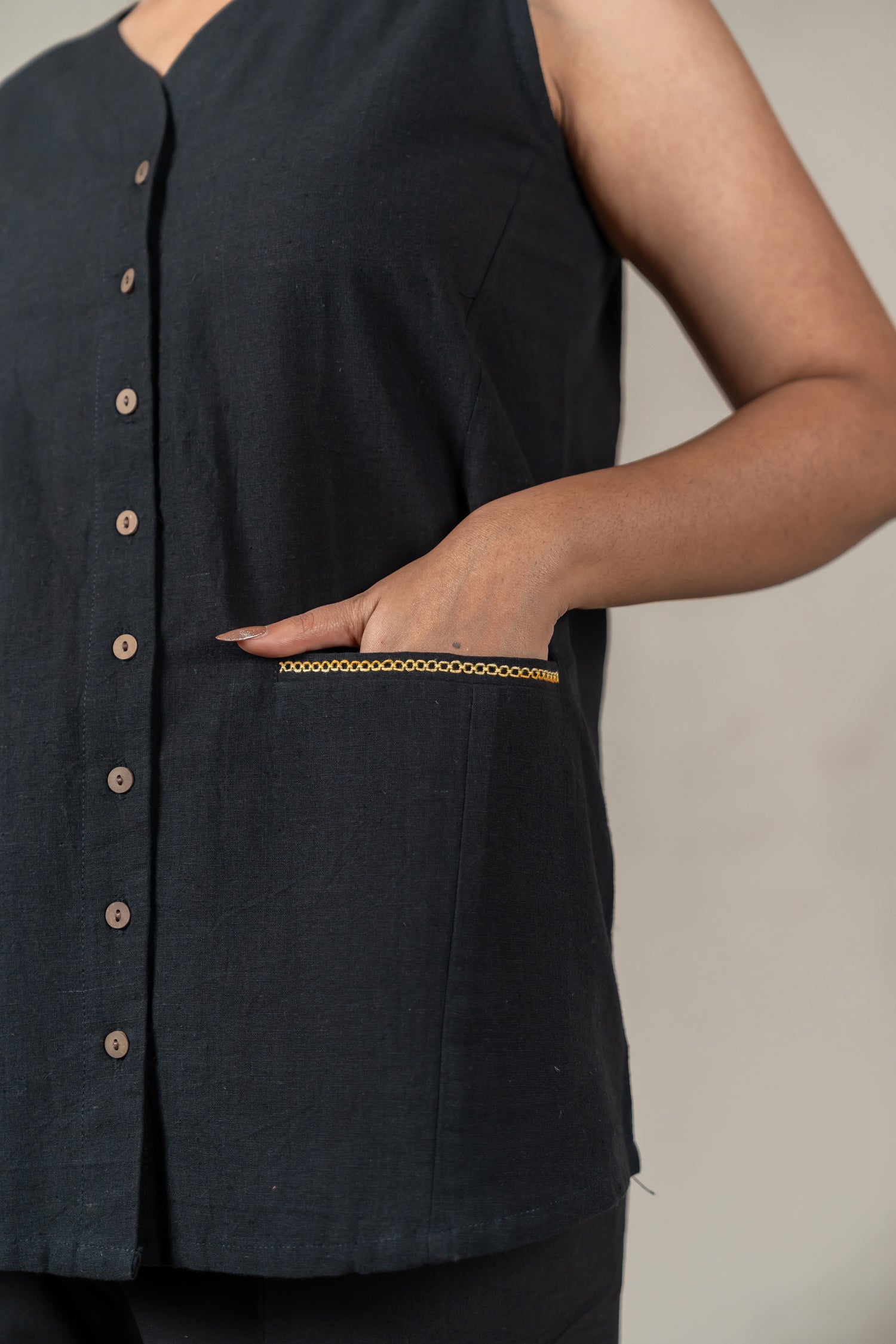Sleeveless Hand Embroidered Handloom Cotton Vest in Black – Suchi