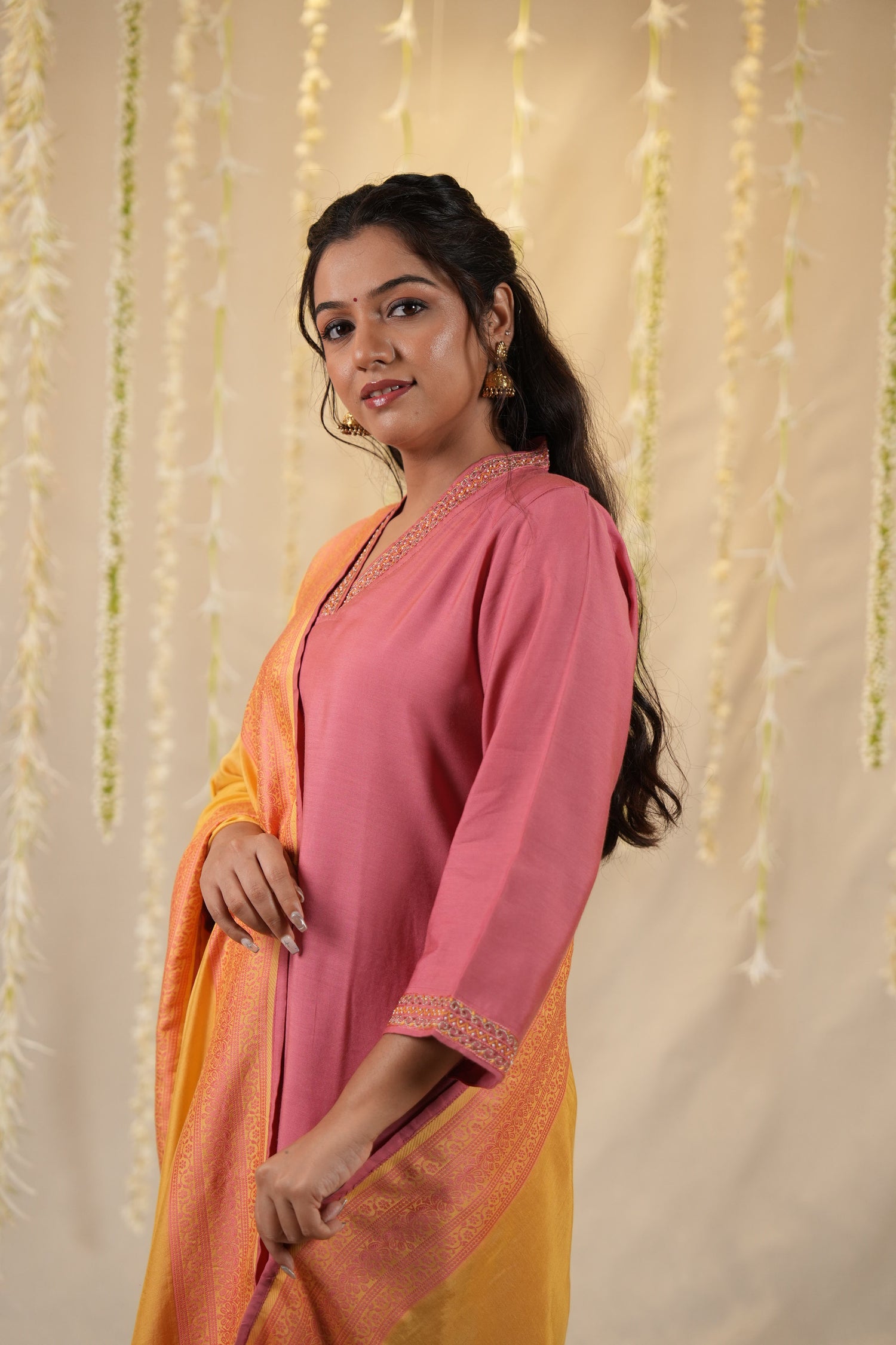Ek Dor Hand Embroidered Viscose Silk Kurta Set - Set of Three