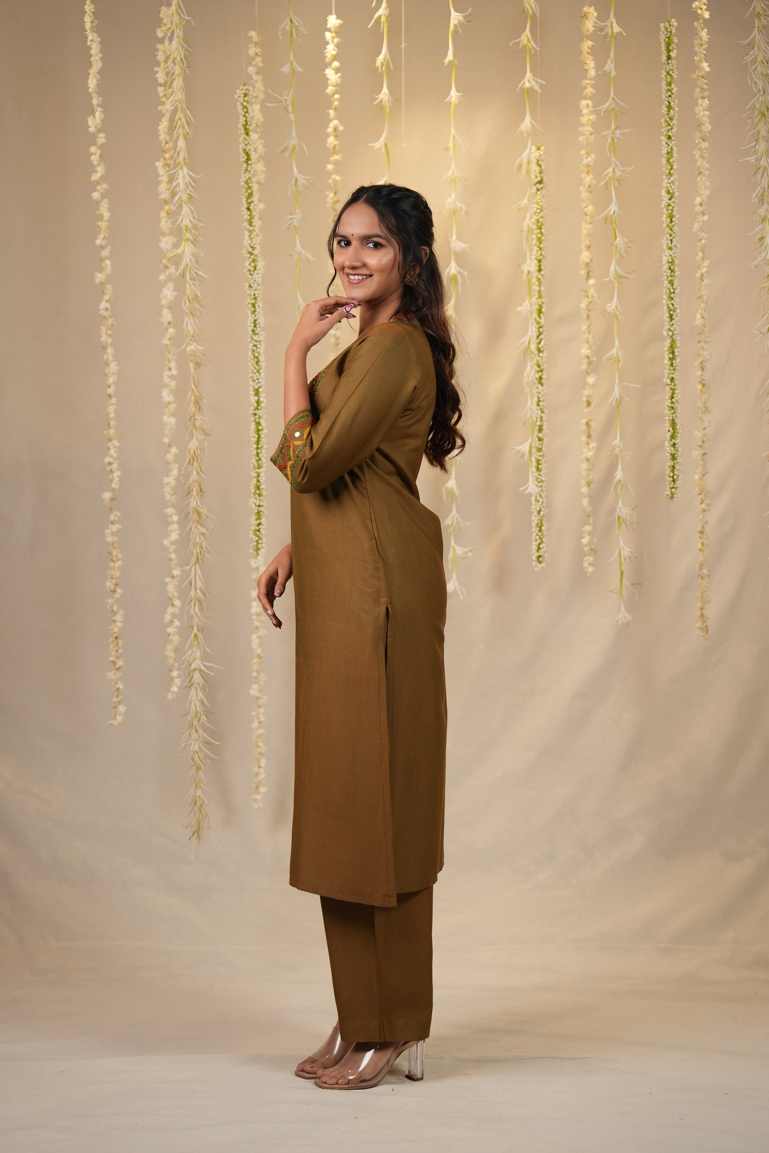 Ek Dor Hand Embroidered Cotton Silk Kurta Set with Dupatta - Set of Three