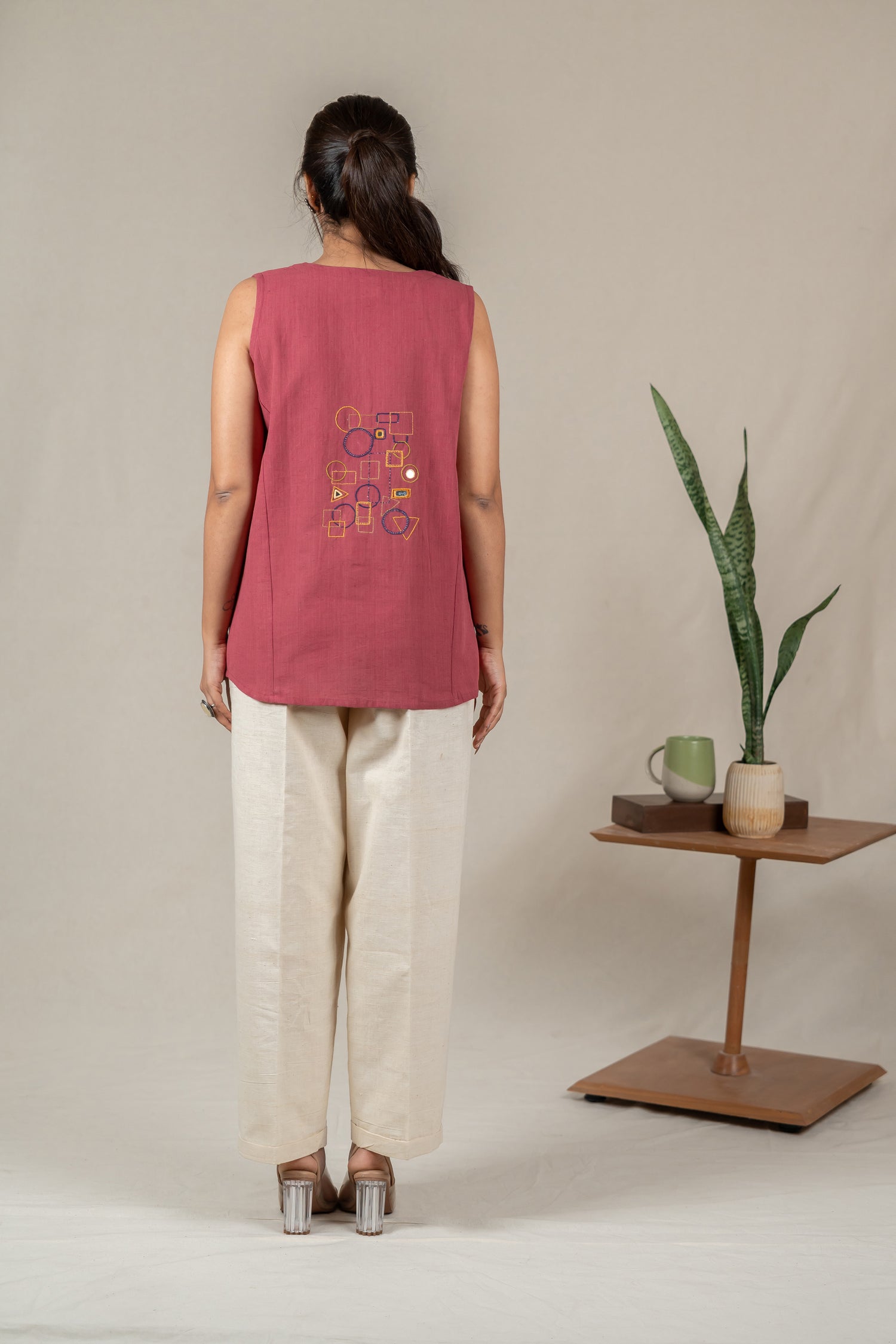 Sleeveless Hand Embroidered Handloom Cotton Vest in Muted Pink – Suchi