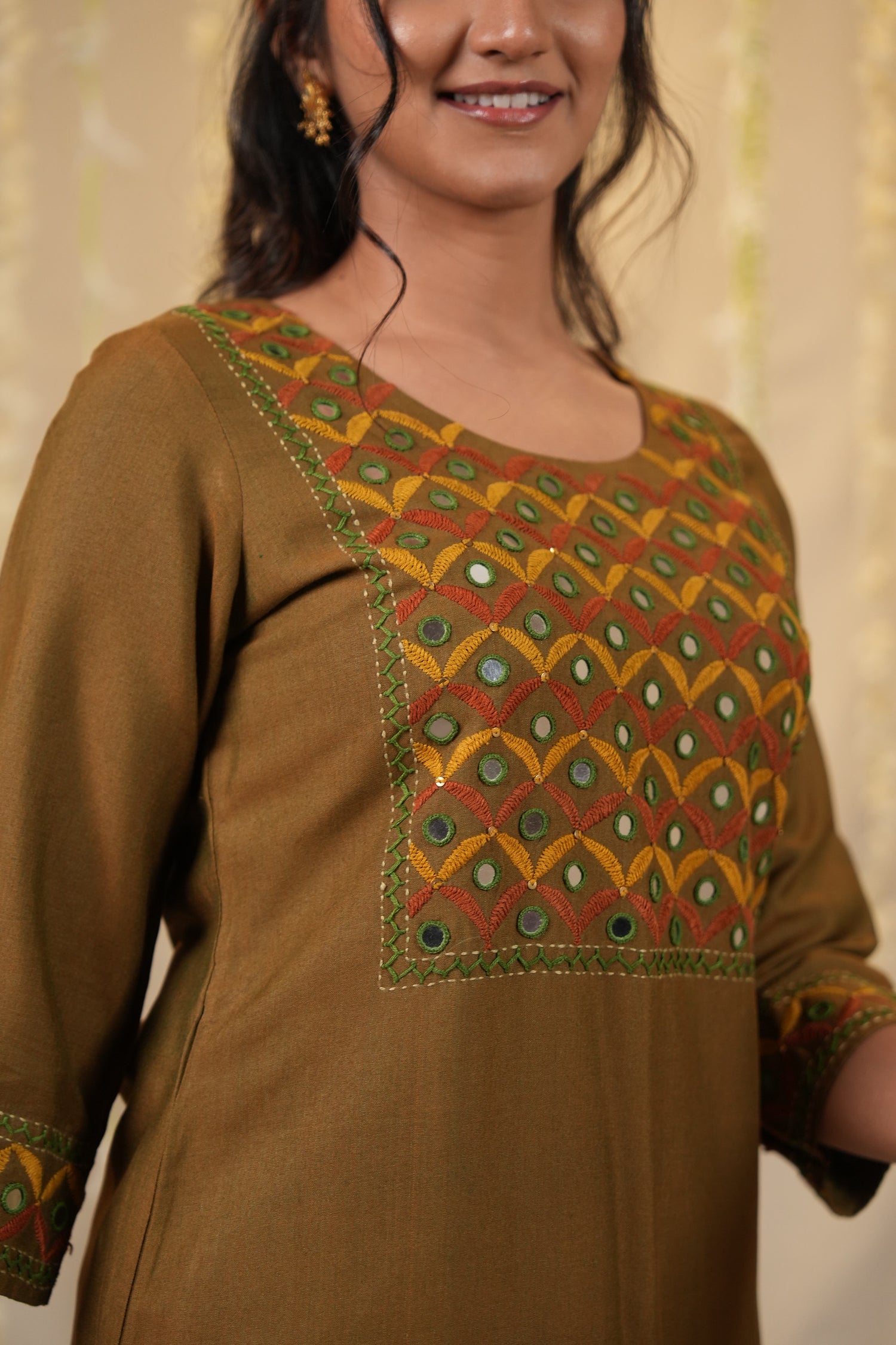 Ek Dor Hand Embroidered Cotton Silk Kurta Set with Dupatta - Set of Three