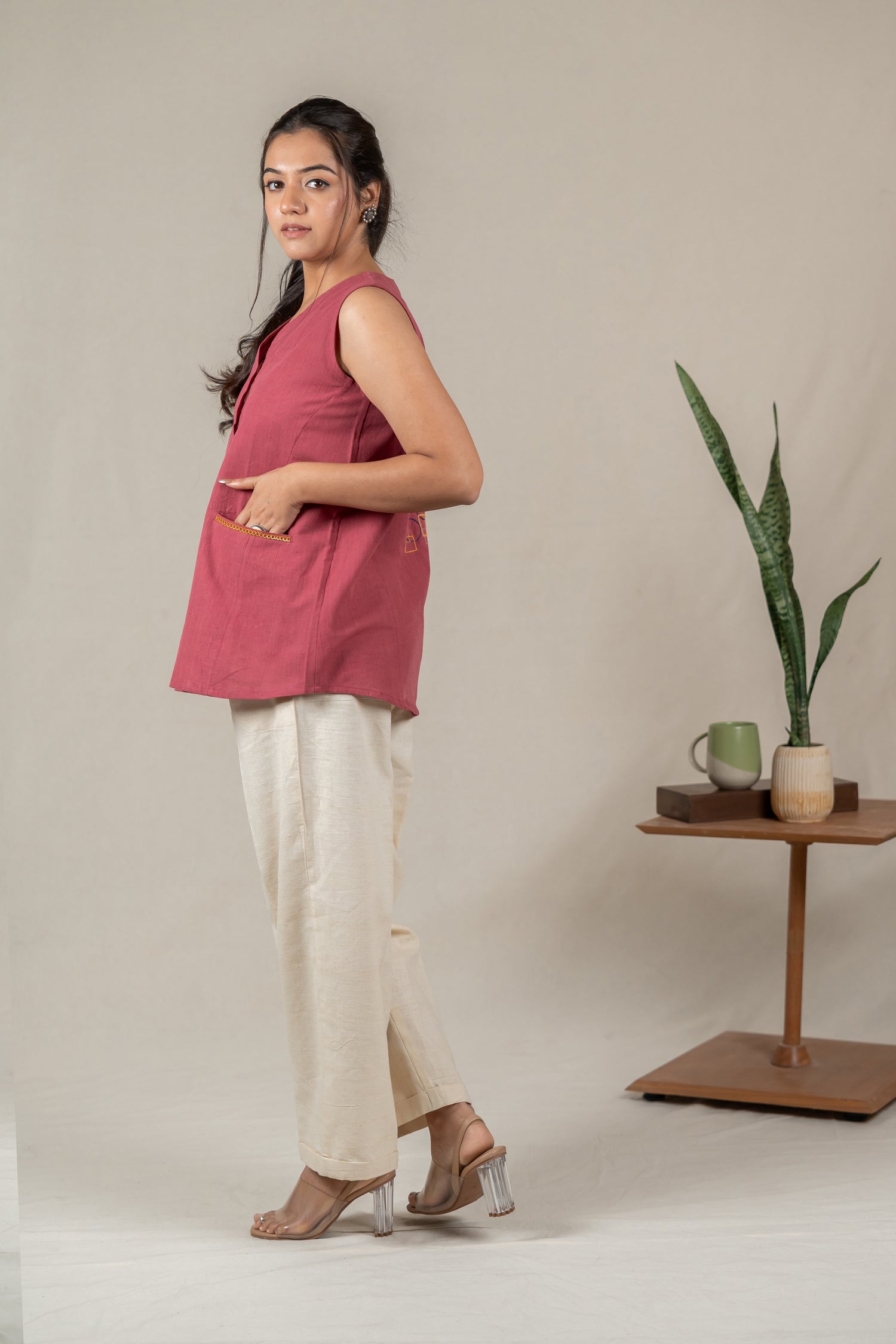 Sleeveless Hand Embroidered Handloom Cotton Vest in Muted Pink – Suchi
