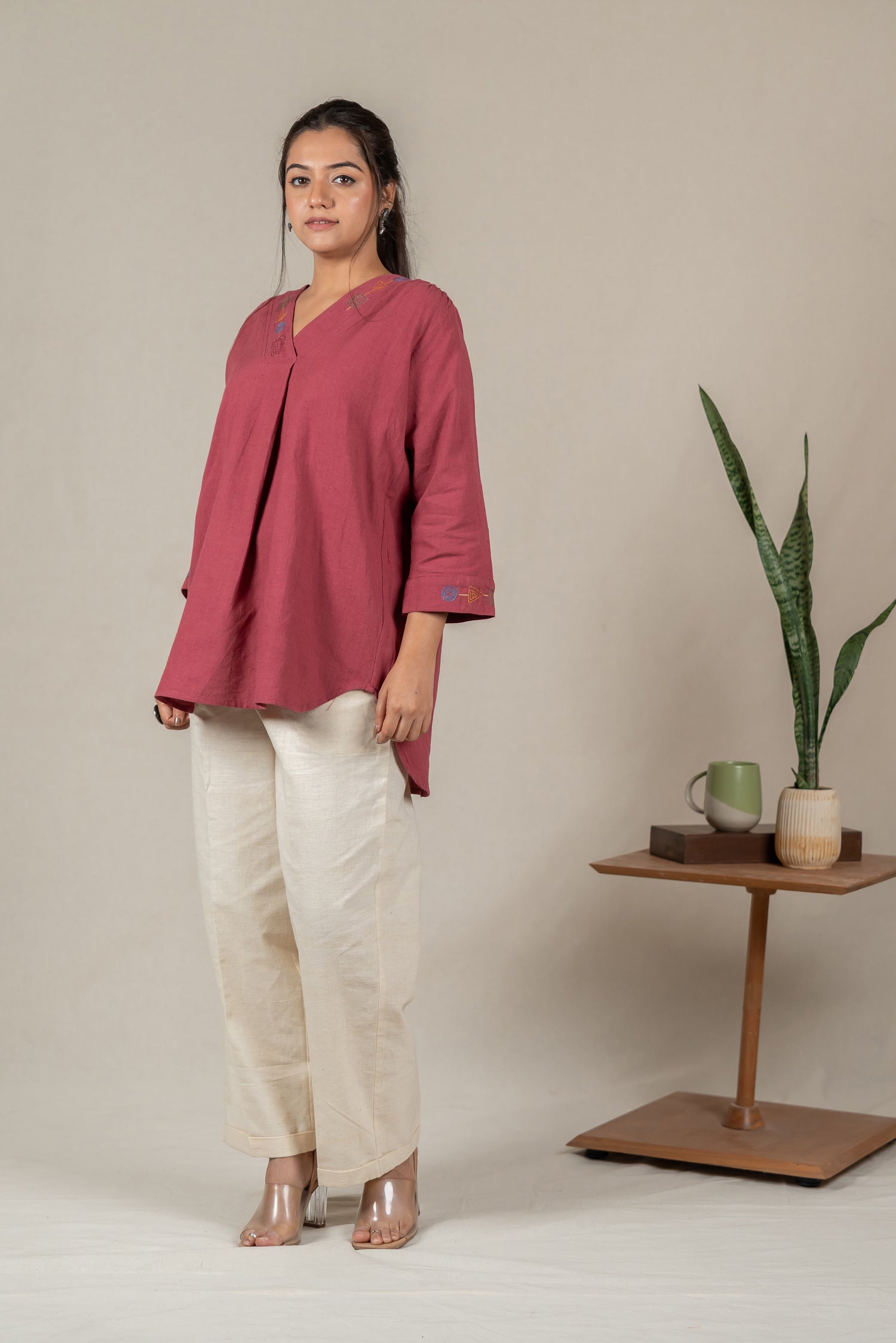 Hand Embroidered Handloom Cotton Tunic with Soft V-Neck in Muted Pink – Suchi