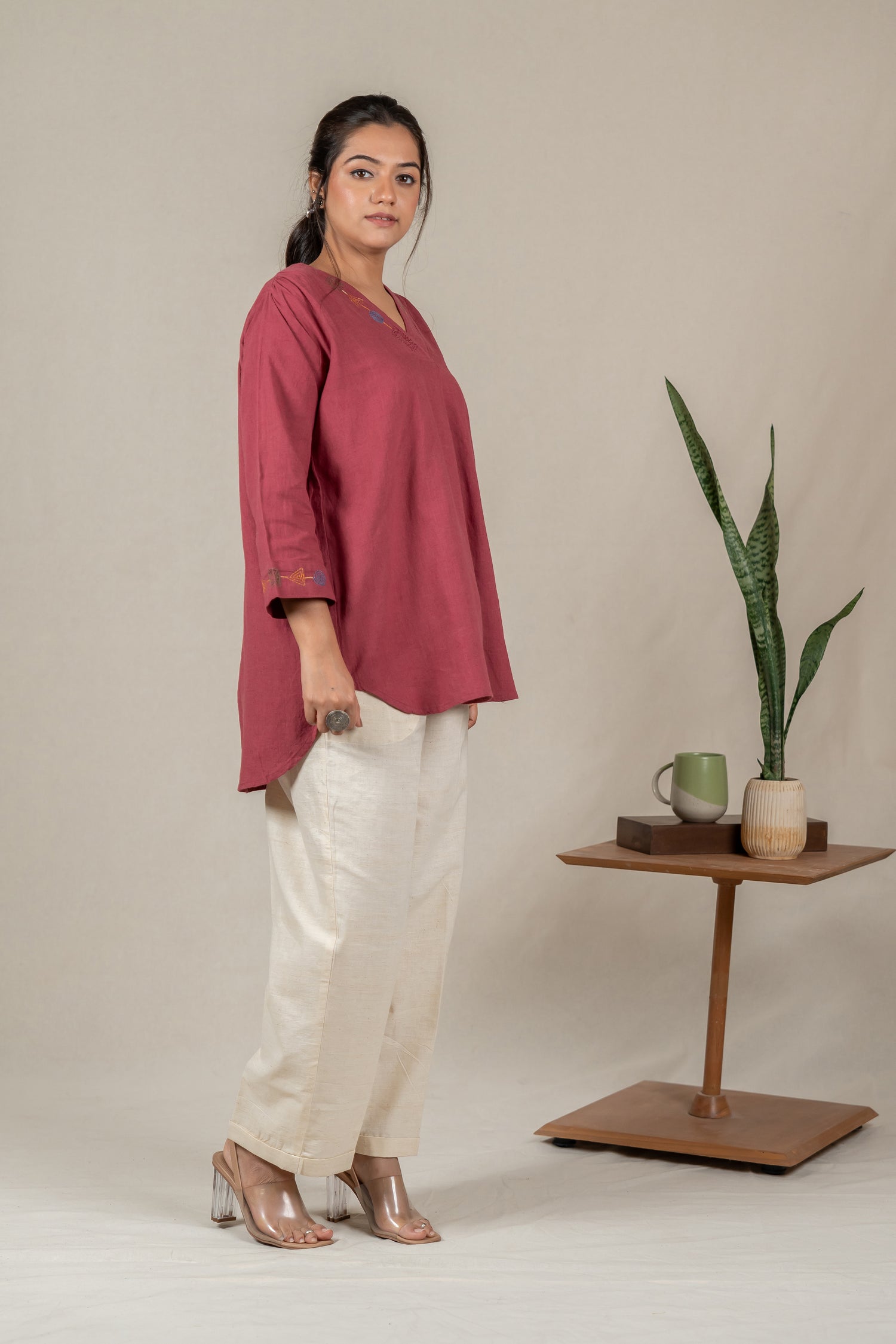 Hand Embroidered Handloom Cotton Tunic with Soft V-Neck in Muted Pink – Suchi