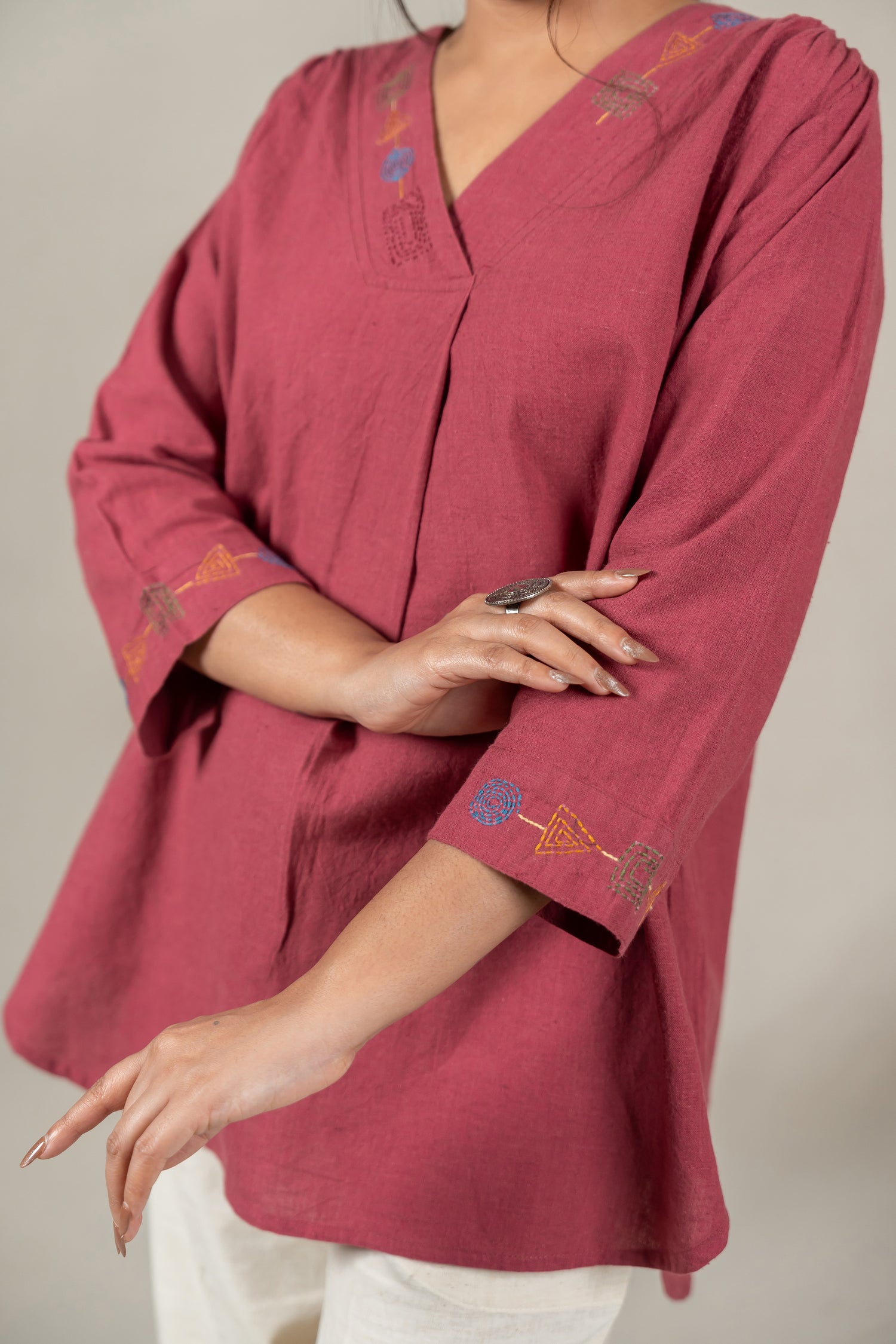 Hand Embroidered Handloom Cotton Tunic with Soft V-Neck in Muted Pink – Suchi