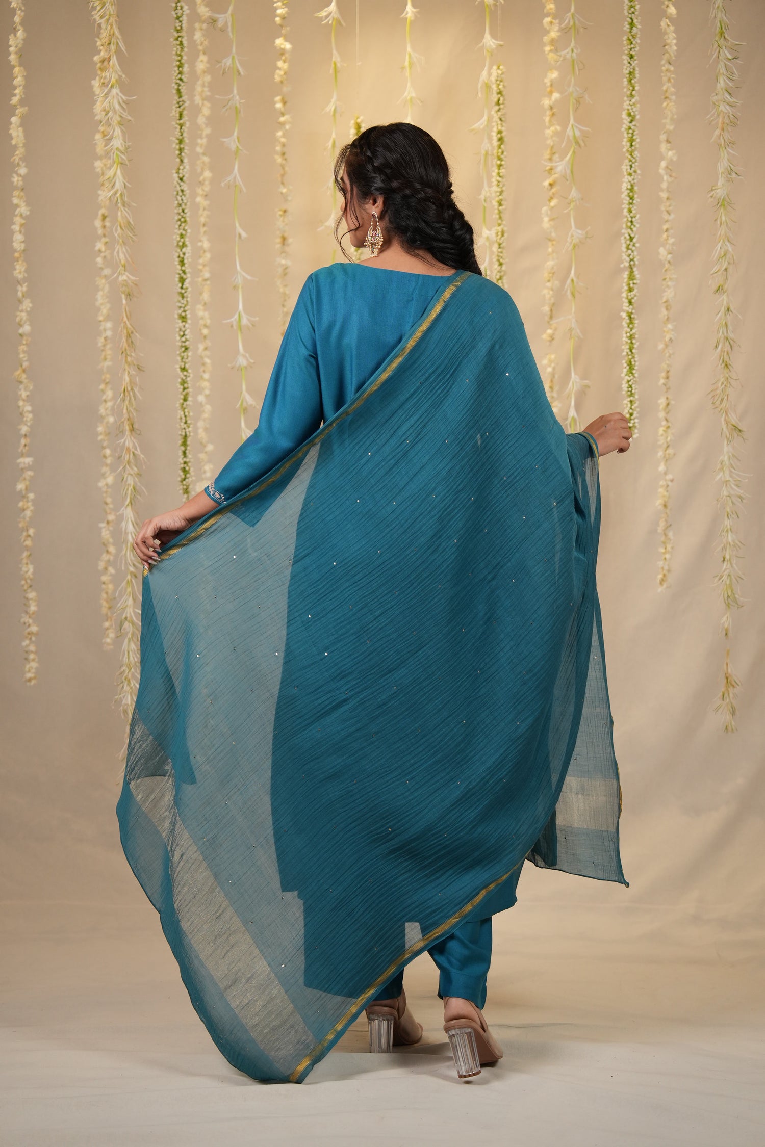 Ek Dor Machine Embroidered Cotton Silk Kurta Set with Dupatta - Set of Three