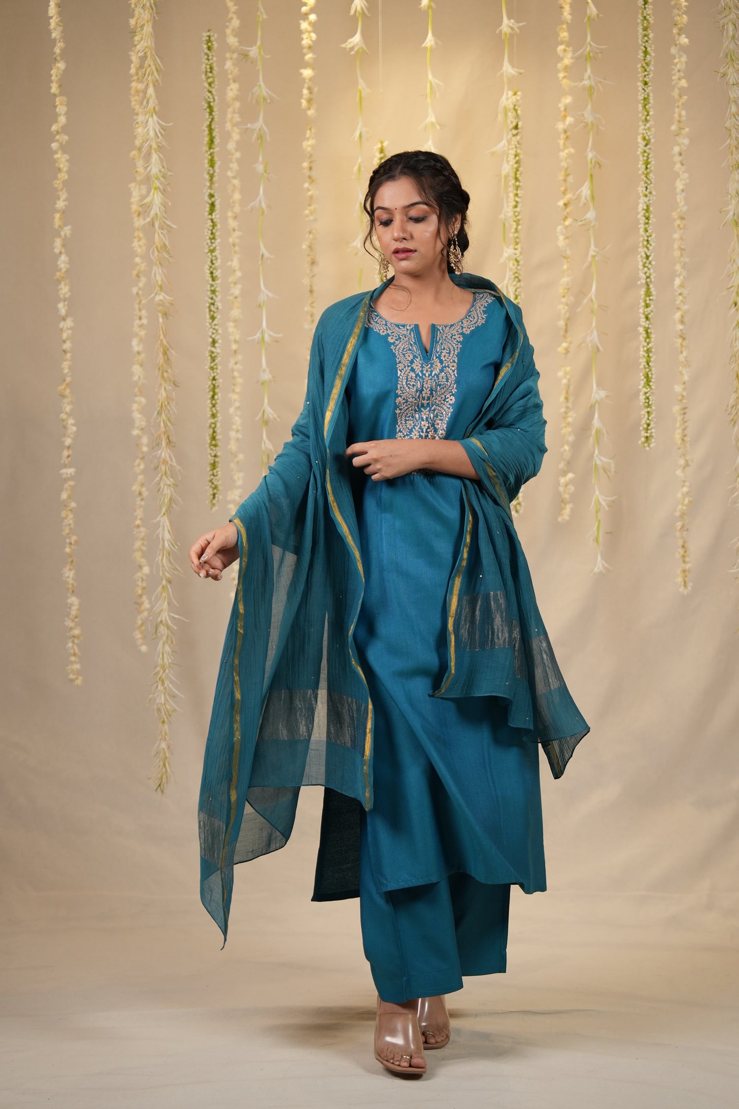 Ek Dor Machine Embroidered Cotton Silk Kurta Set with Dupatta - Set of Three