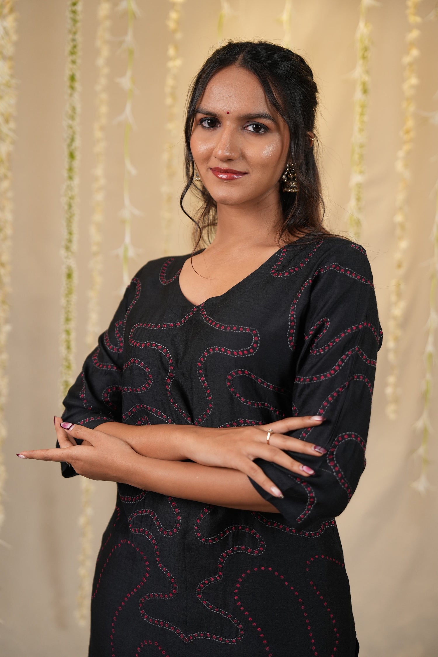 Ek Dor Black Muga Silk Kurta with Bandhani