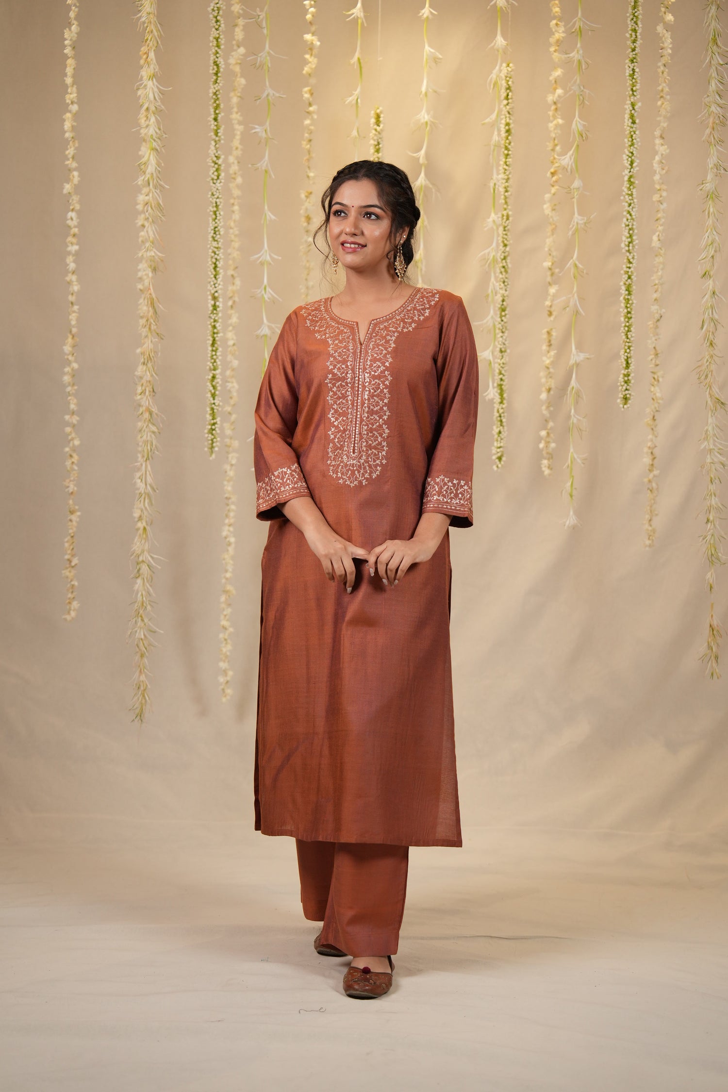 Ek Dor Rust Cotton Silk Kurta Set with Machine Embroidery – Set of Three