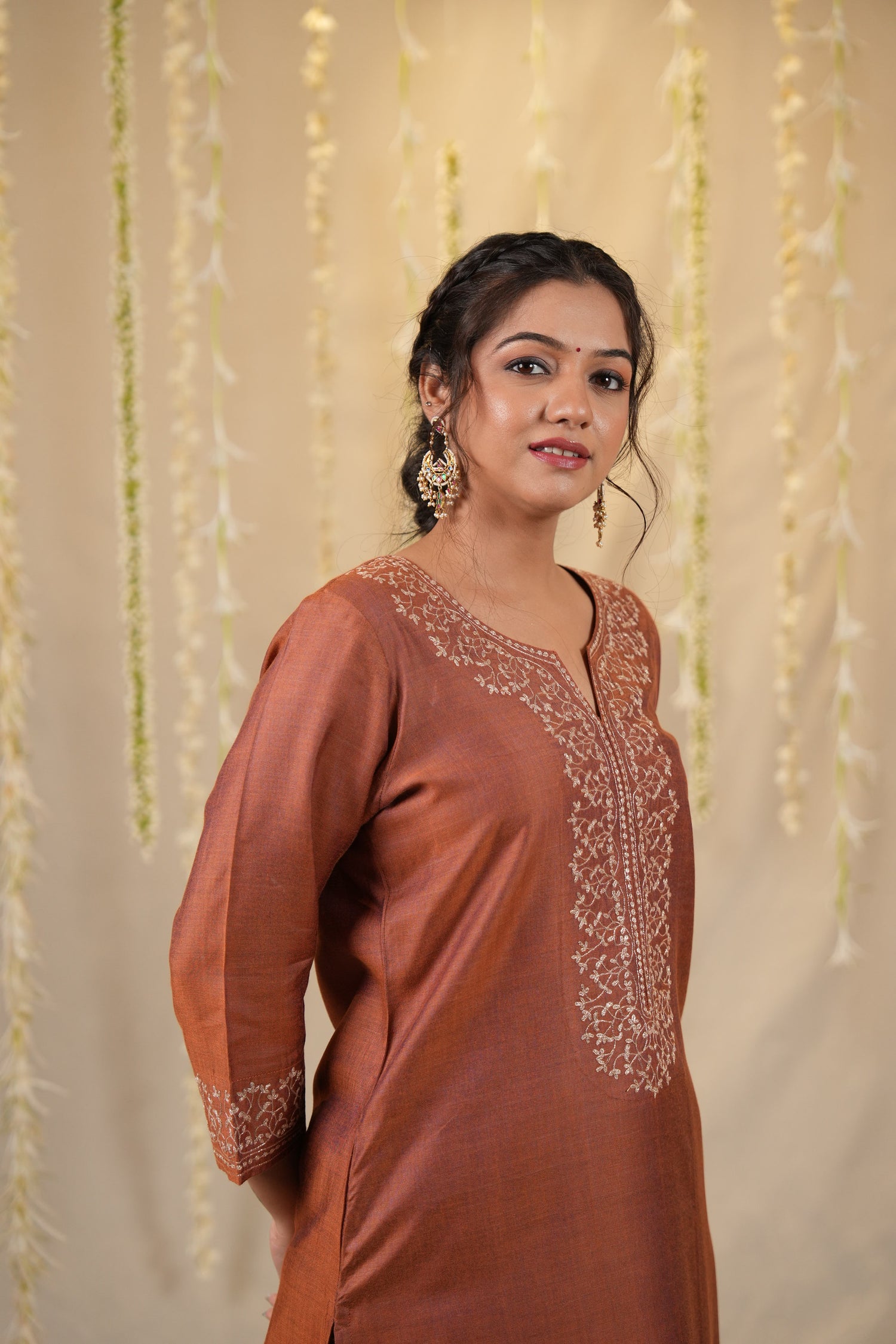 Ek Dor Rust Cotton Silk Kurta Set with Machine Embroidery – Set of Three