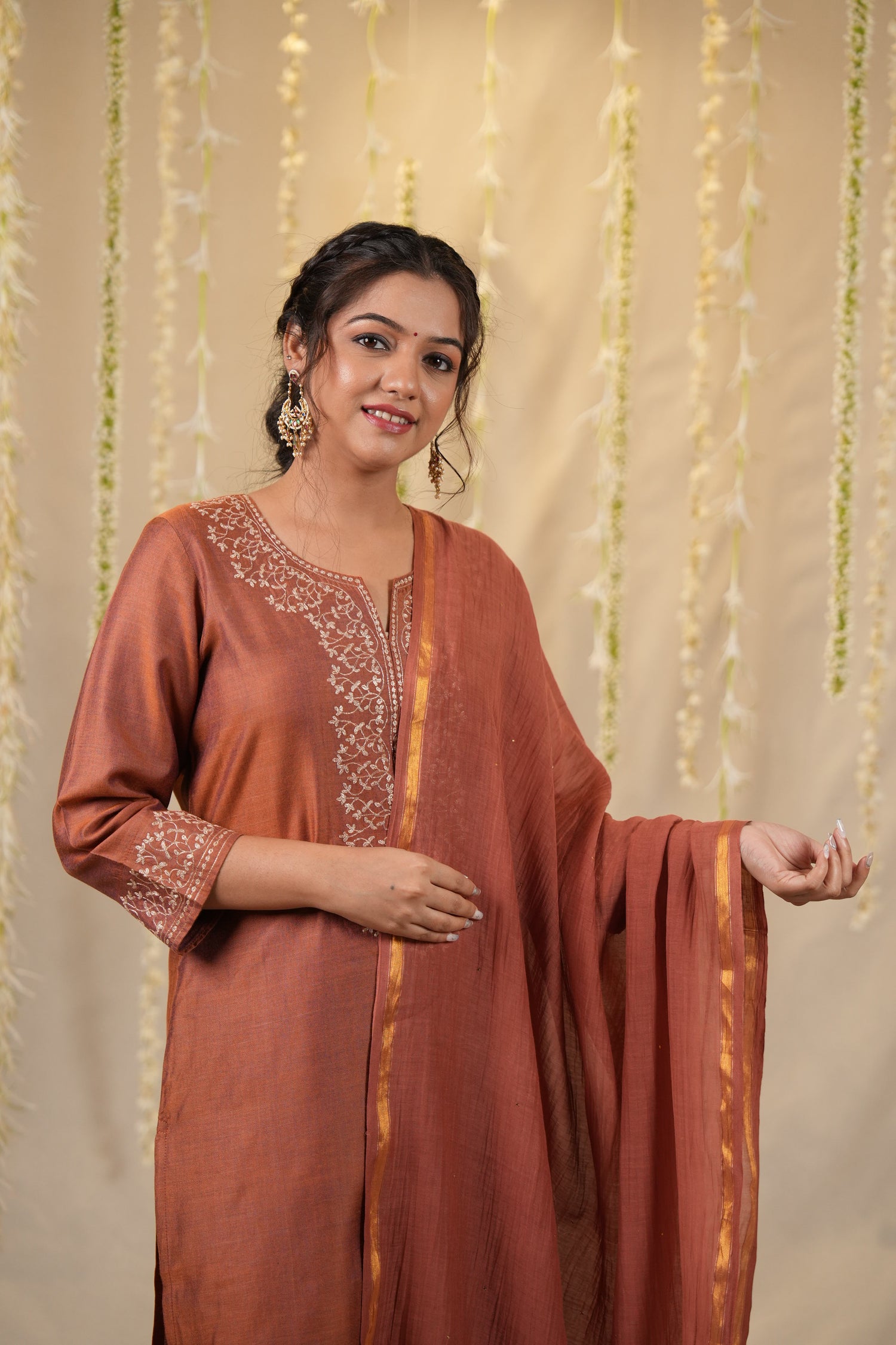 Ek Dor Rust Cotton Silk Kurta Set with Machine Embroidery – Set of Three