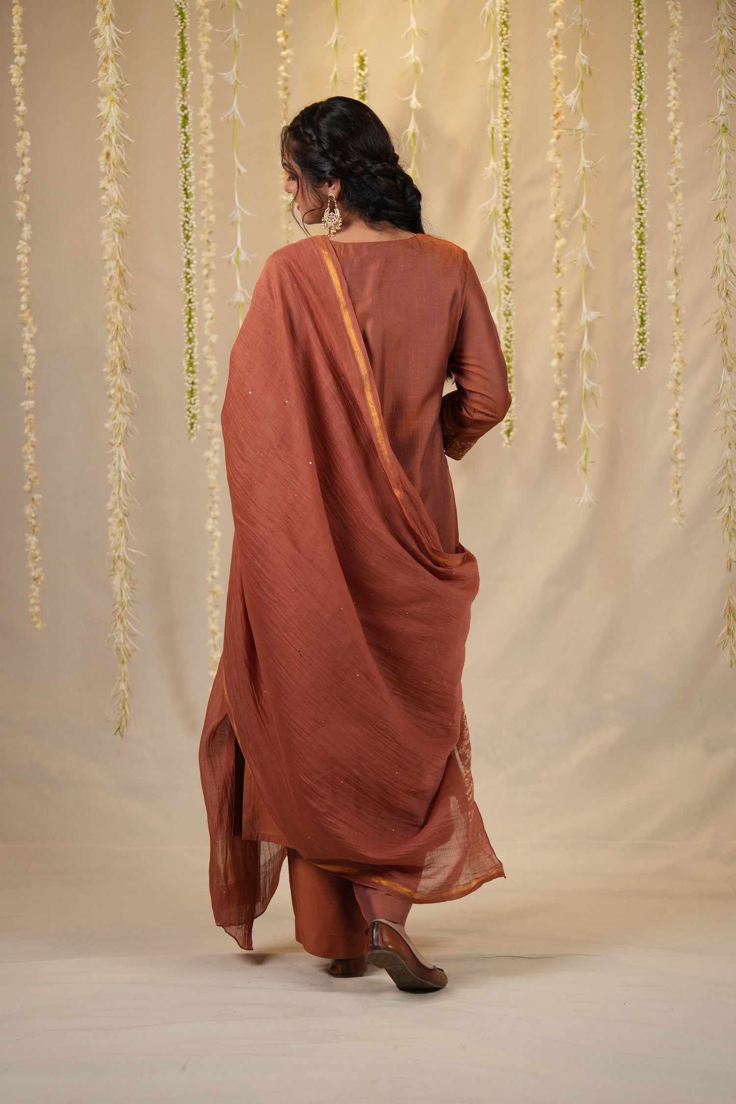 Ek Dor Rust Cotton Silk Kurta Set with Machine Embroidery – Set of Three