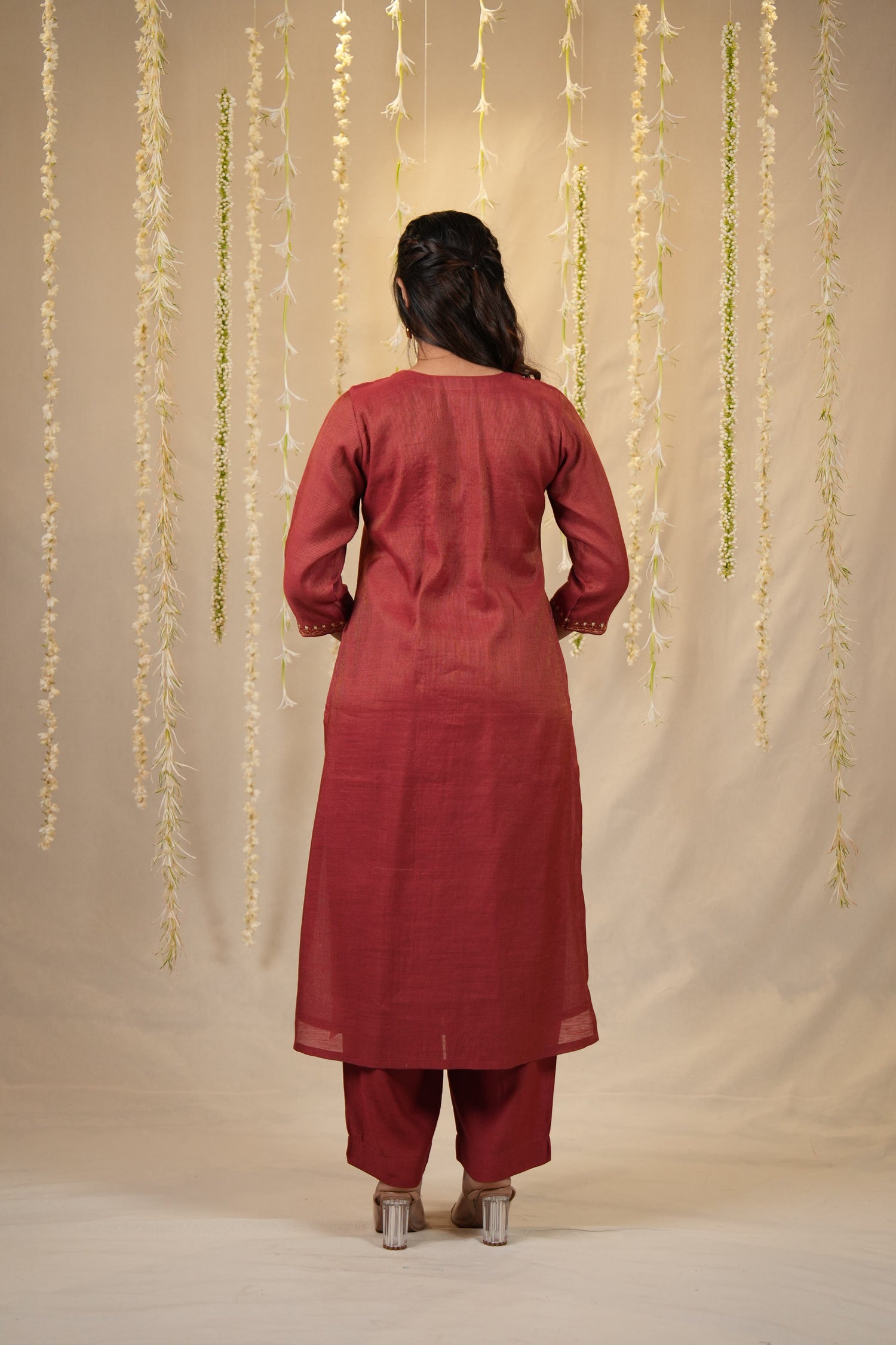 Ek Dor Hand Embroidered Tissue Silk Kurta Set - Set of Three