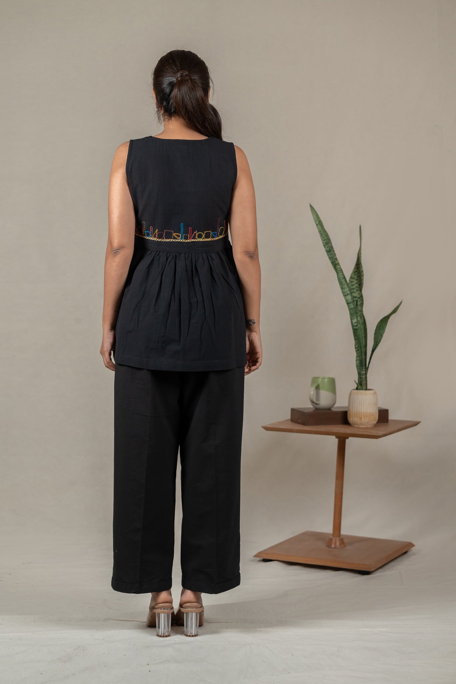 Sleeveless Hand Embroidered Handloom Cotton Top in Classic Black – Suchi