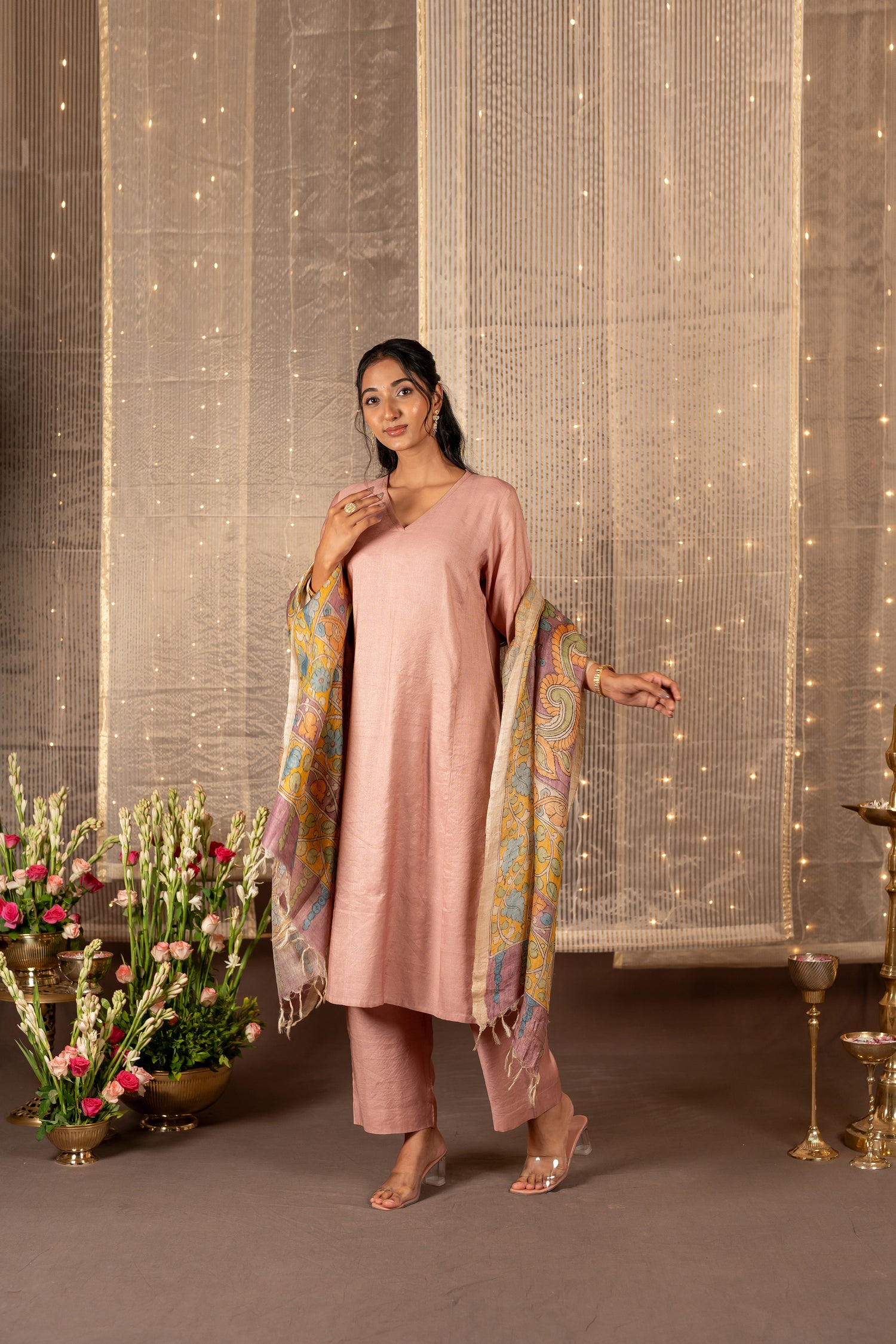 Ray Ethnic The Ira - Hand-Painted Tasar Dupatta