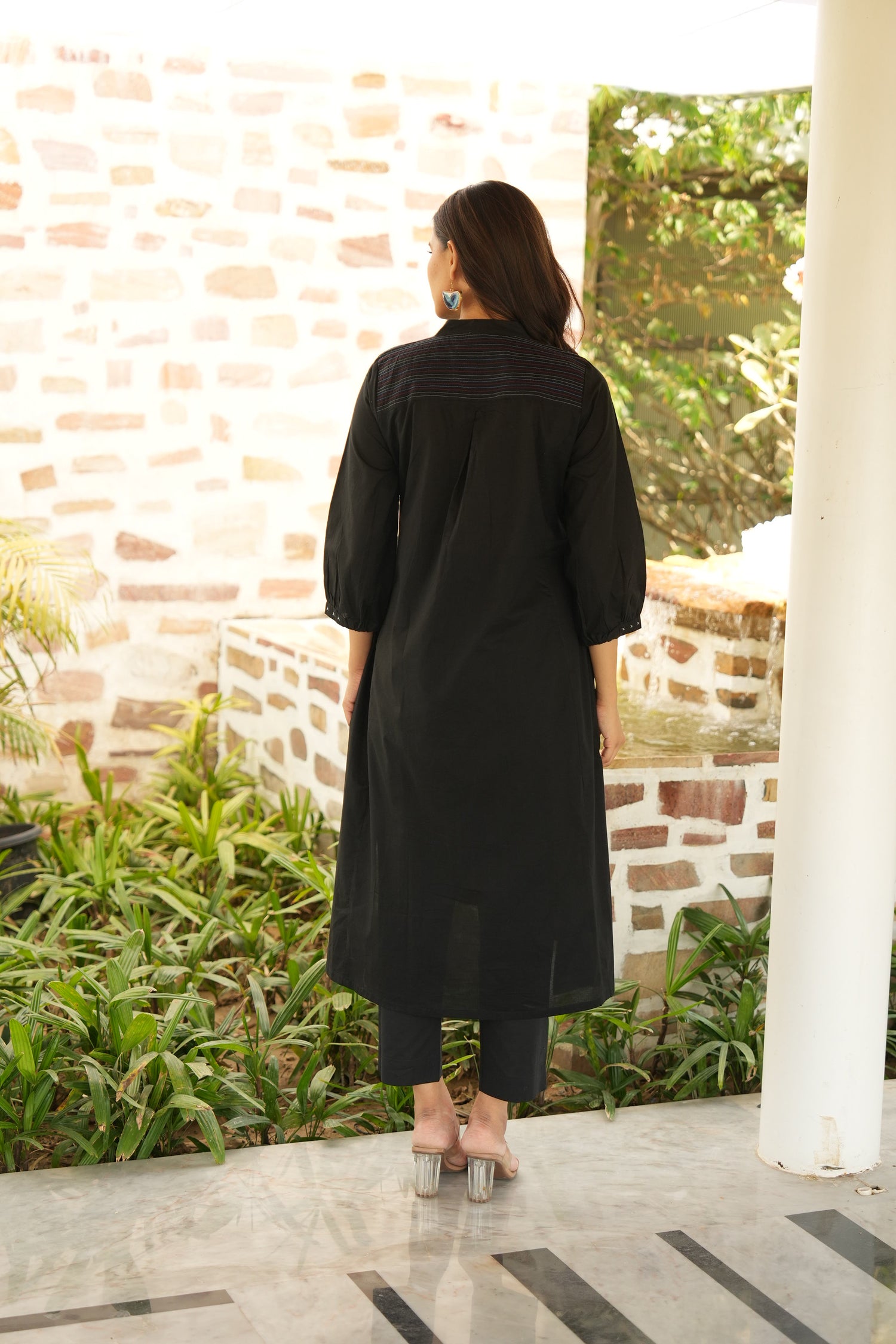 Noor Black Thread Detail Cotton Kurta | Saral