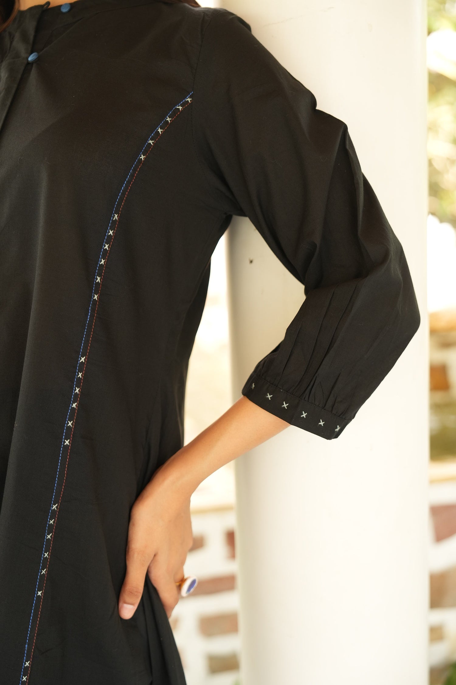 Noor Black Thread Detail Cotton Kurta | Saral