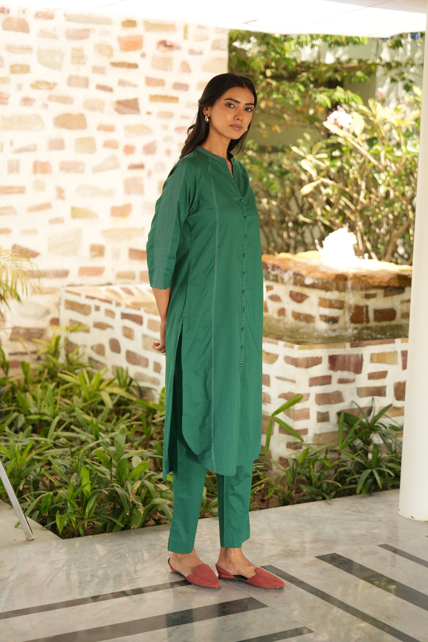 Saral Olive Green Cotton Kurta | Ray-ethnic