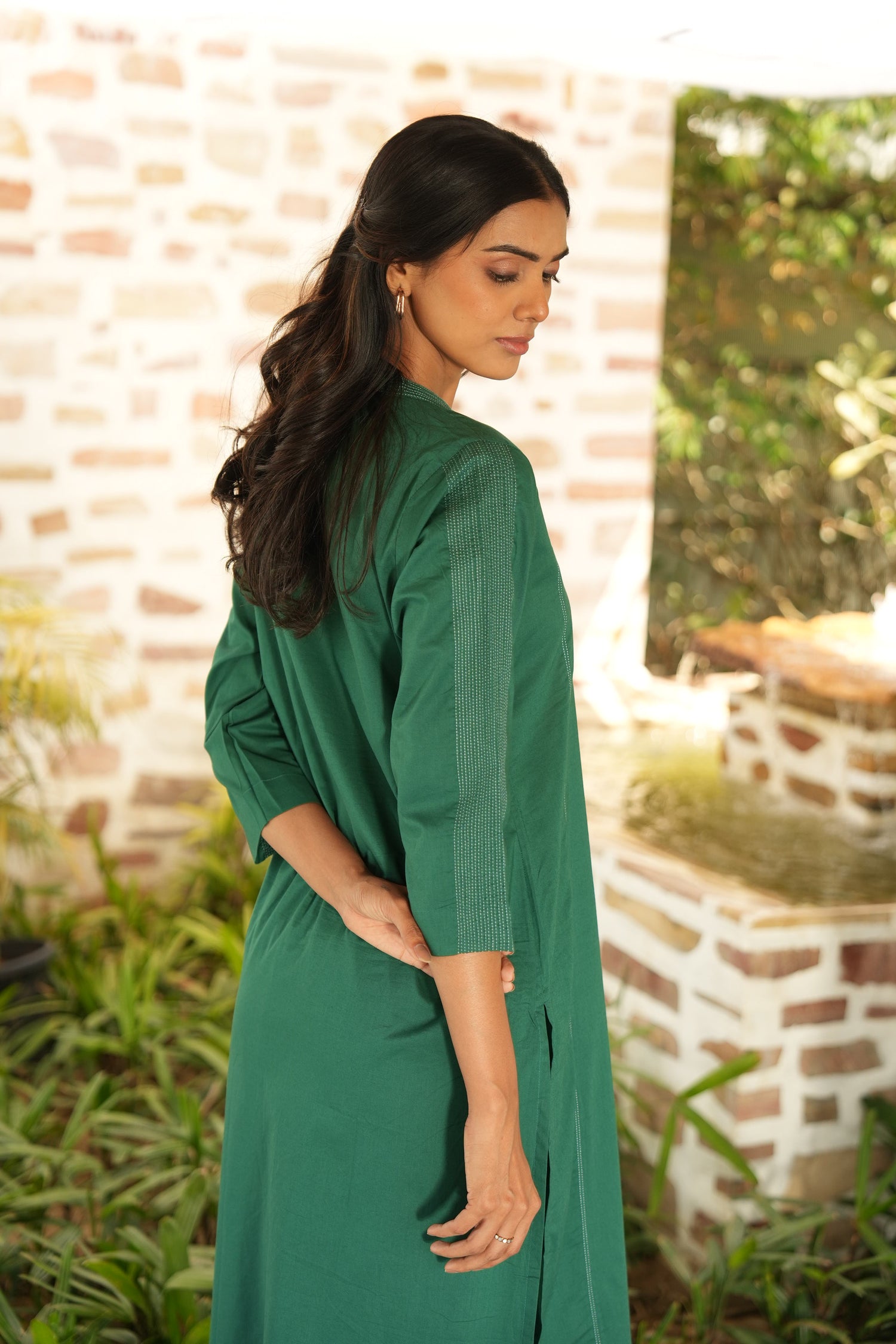 Saral Olive Green Cotton Kurta | Ray-ethnic