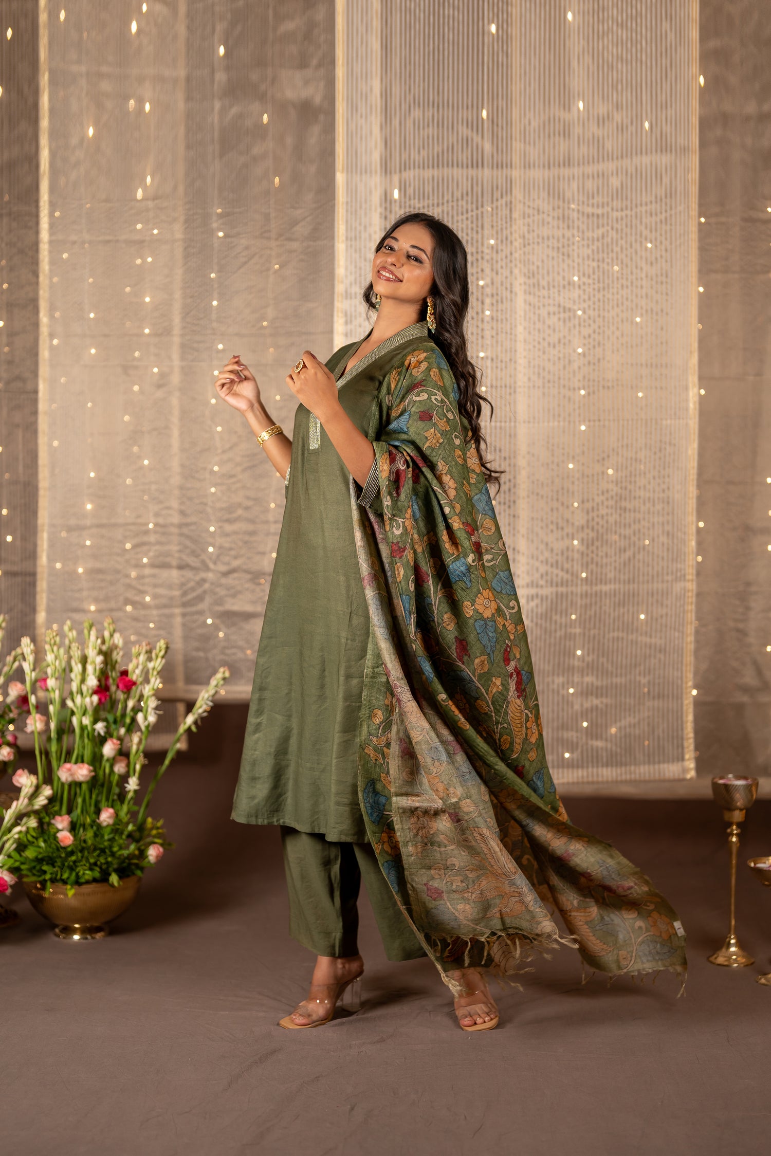 Ray Ethnic The Ira - Dusty Green Tasar Hand-Painted Kalamkari Dupatta