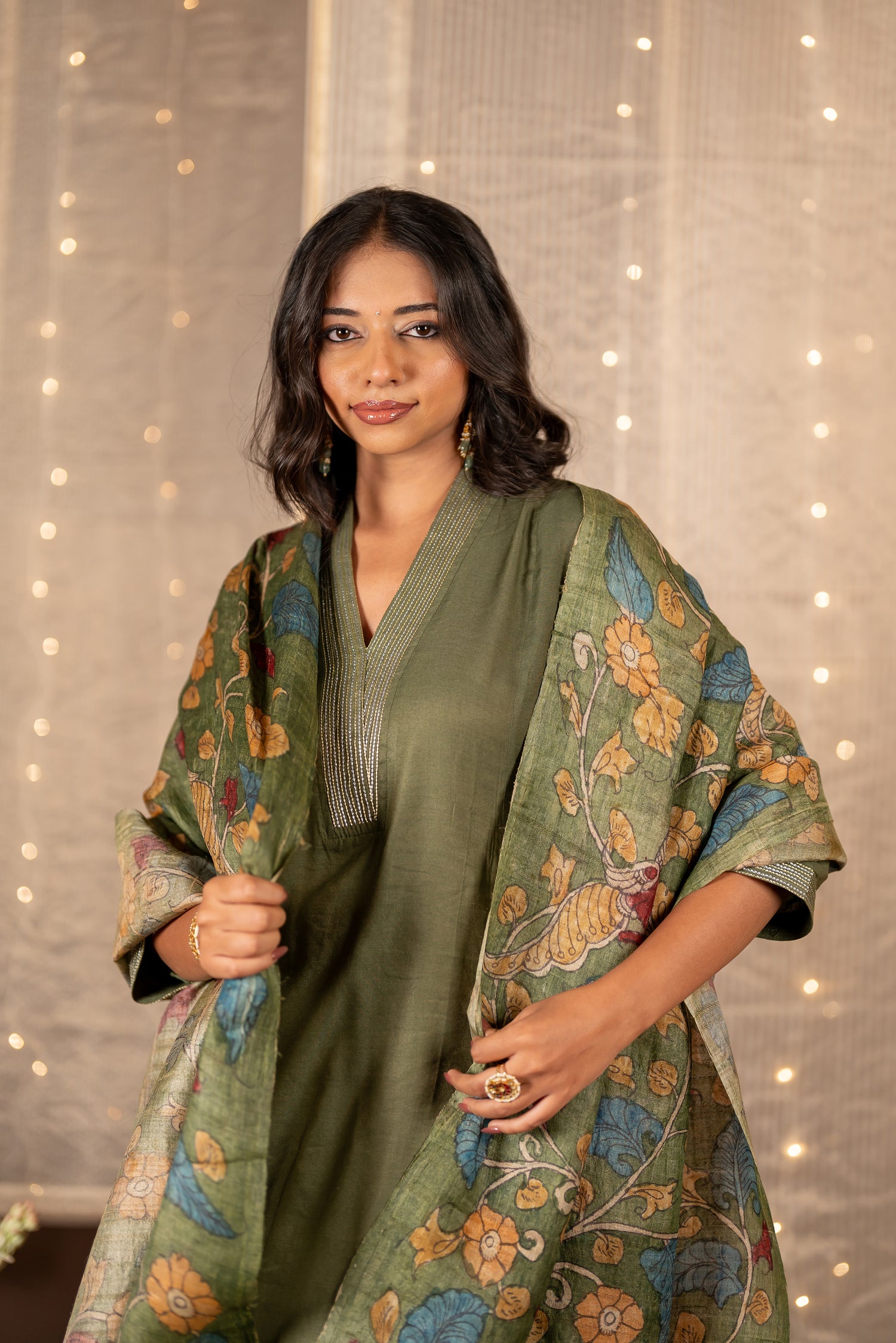 Ray Ethnic Ira - Dusty Green Silk Tissue Kurta Set of 2