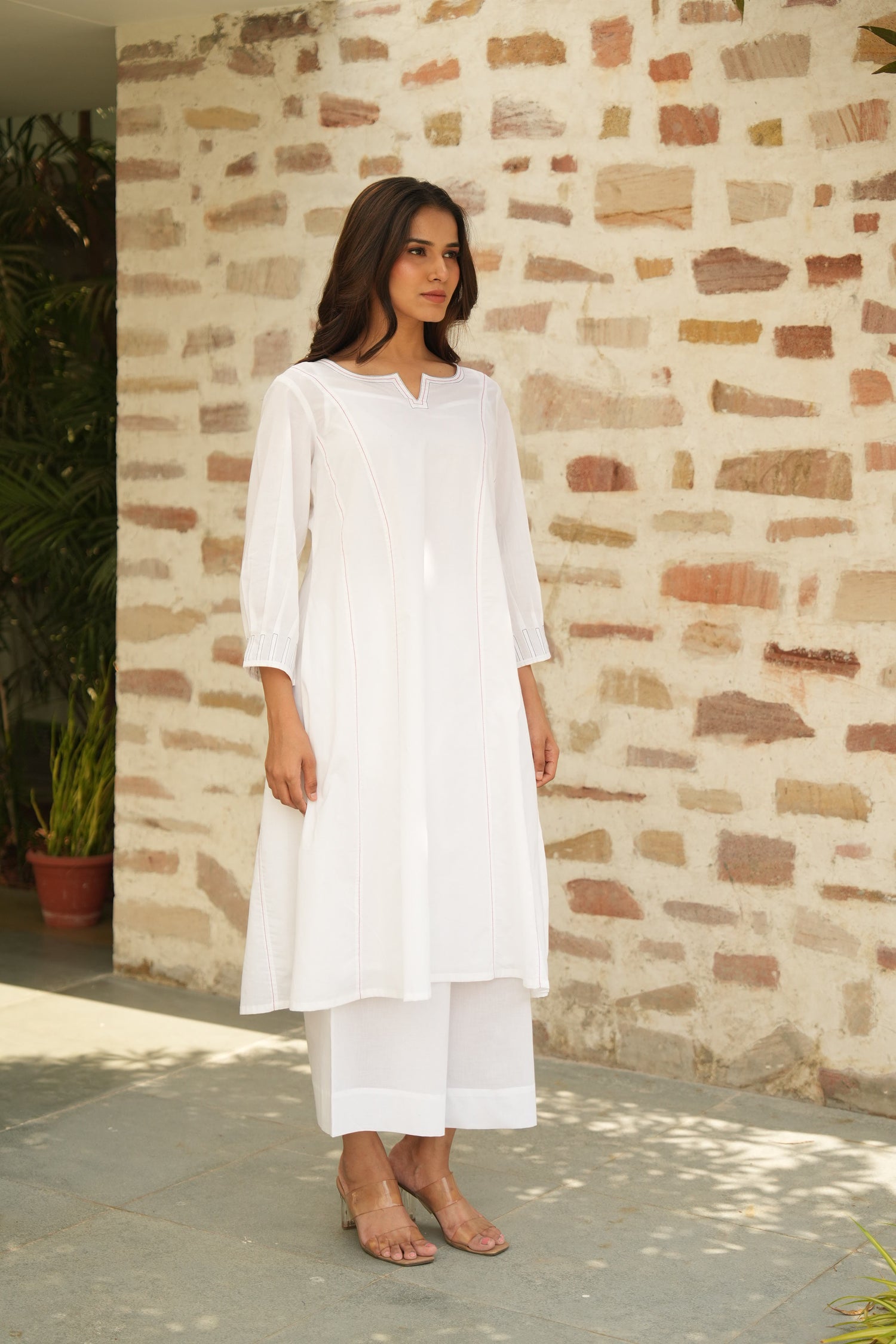 Saral White Pure Cotton Kurta with Simple Stitch Detail | Ray-ethnic