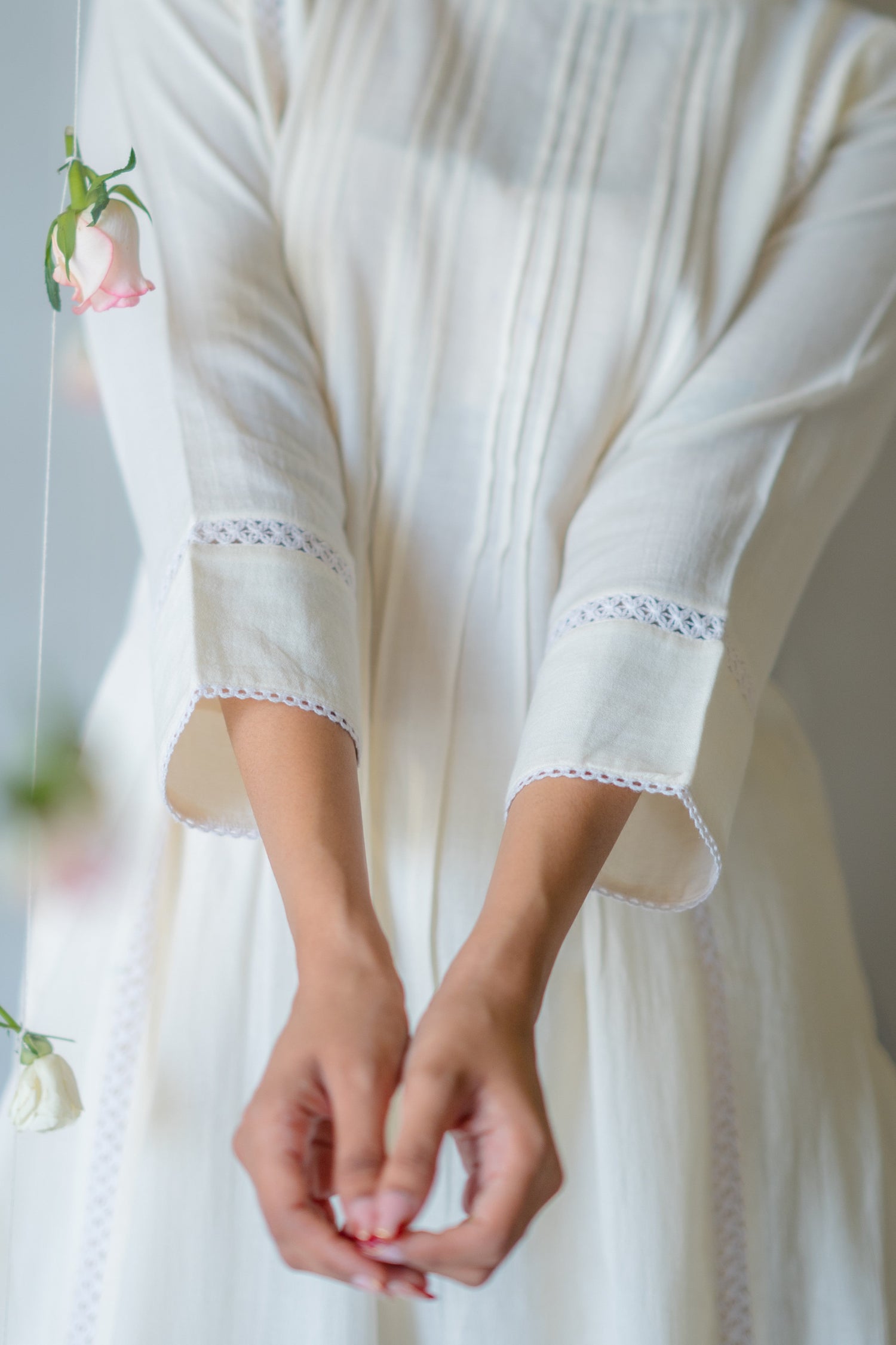 Indian Summer Eggshell White Cotton Kurta | Ray-ethnic