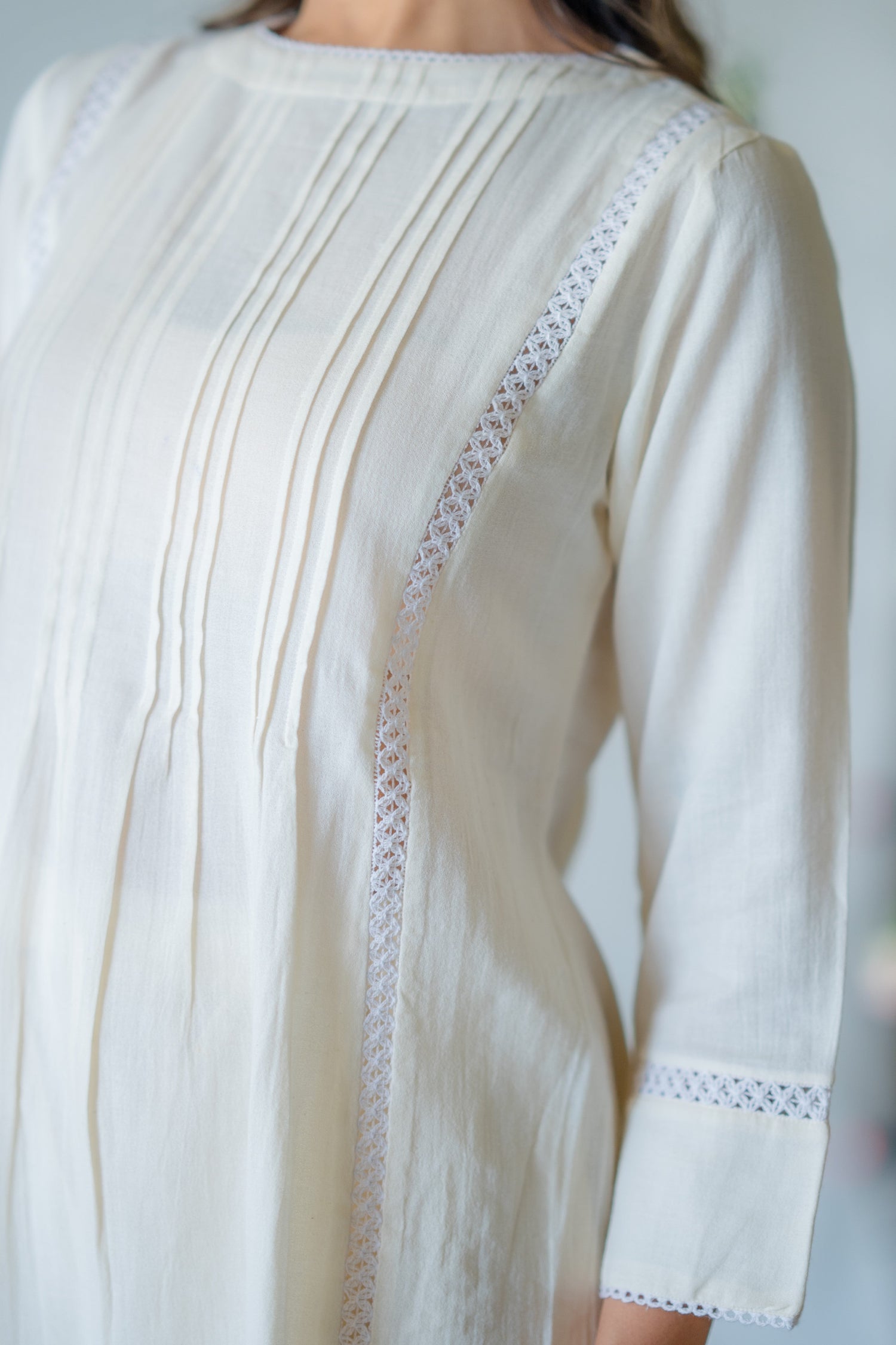 Indian Summer Eggshell White Cotton Kurta | Ray-ethnic
