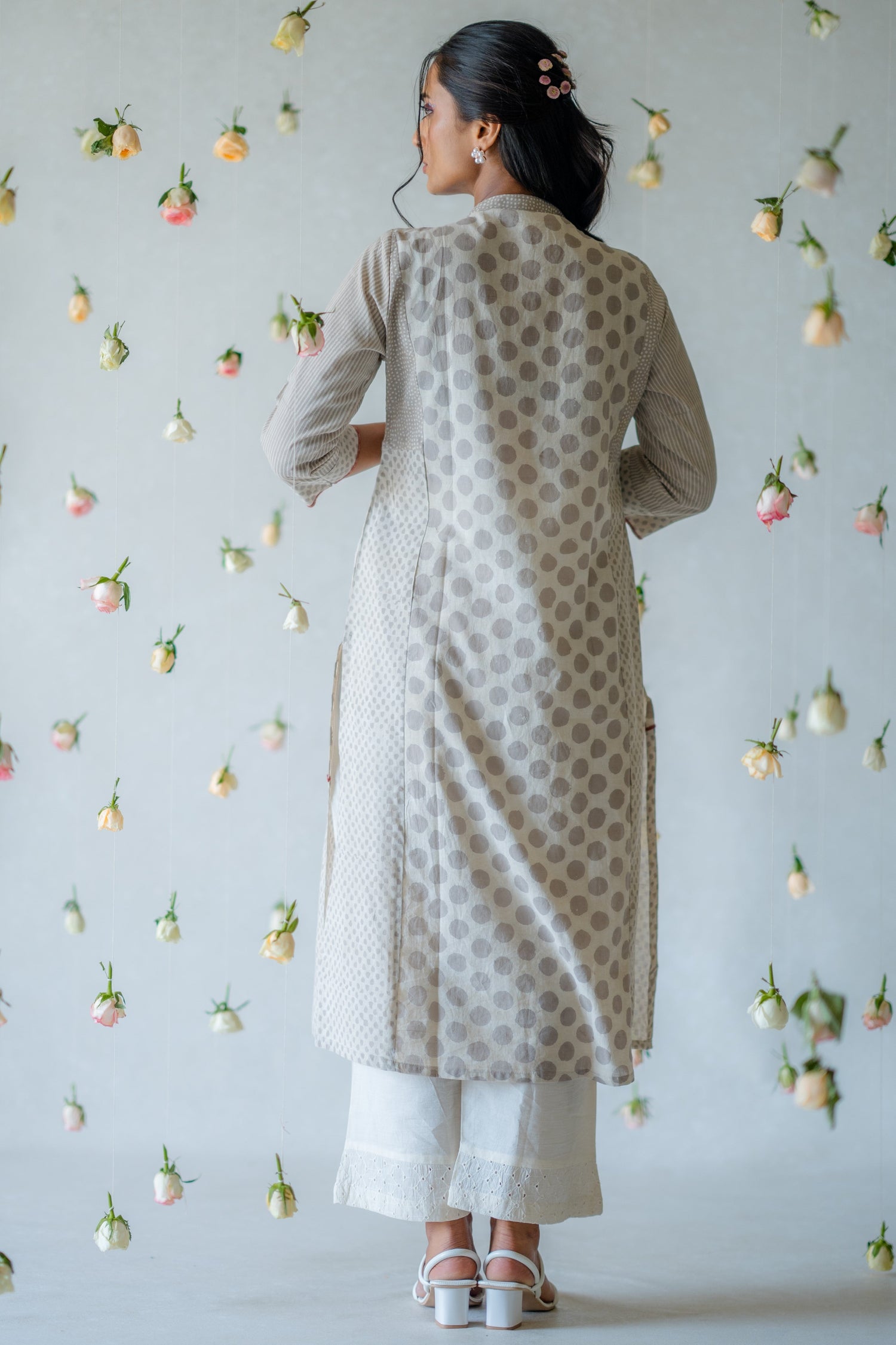 Indian Summer Grey Dabu Cotton Kurta | Ray-ethnic