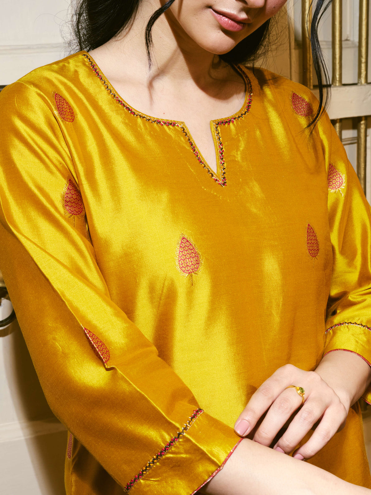 Taara Pure Silk Banarasi Kadwa Kurta Set in Mustard Yellow